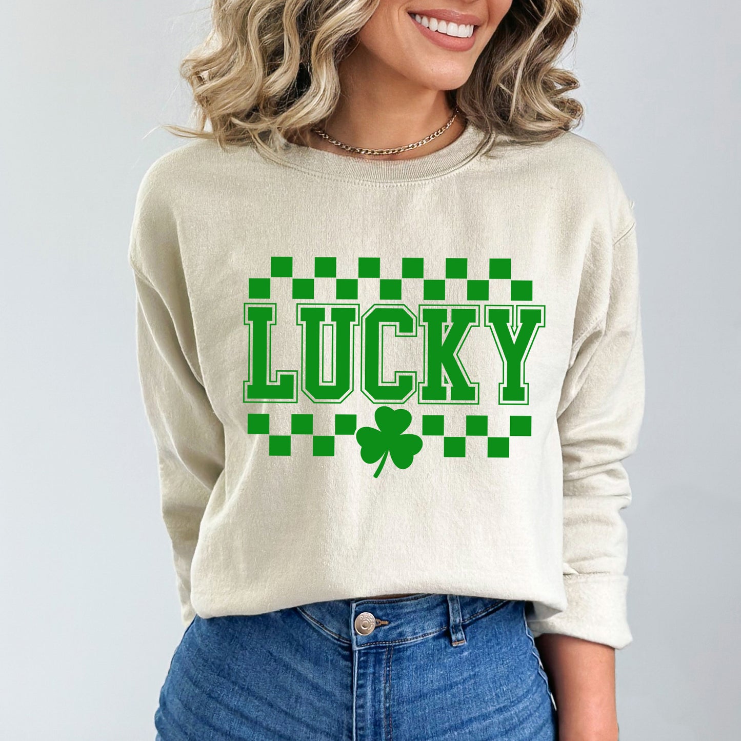 Checkered Lucky Shamrock | Sweatshirt