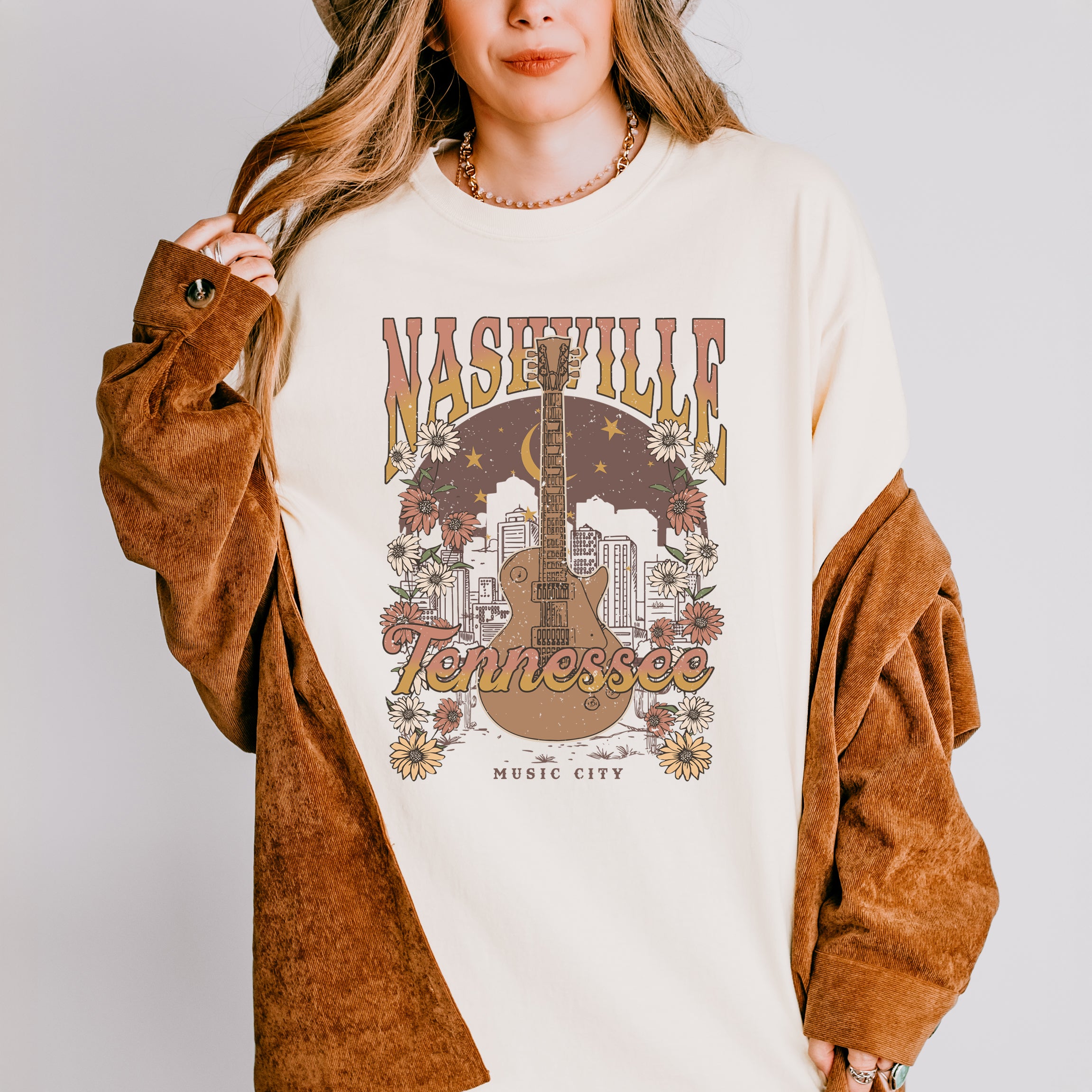 Nashville Tennessee Flowers | Garment Dyed Tee