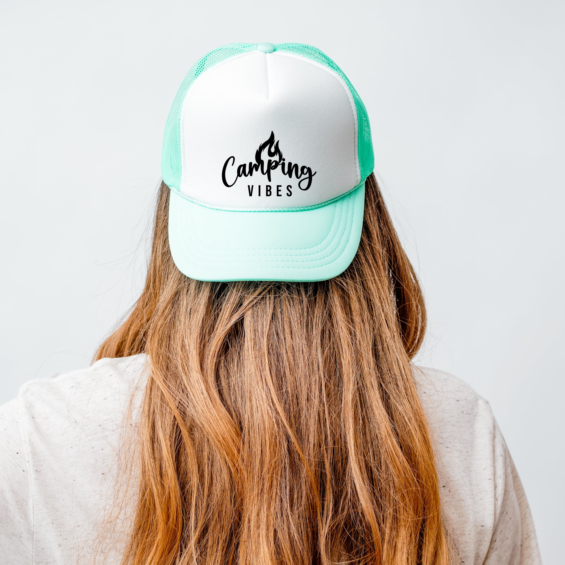 13067B_F-FTH White Seafoam