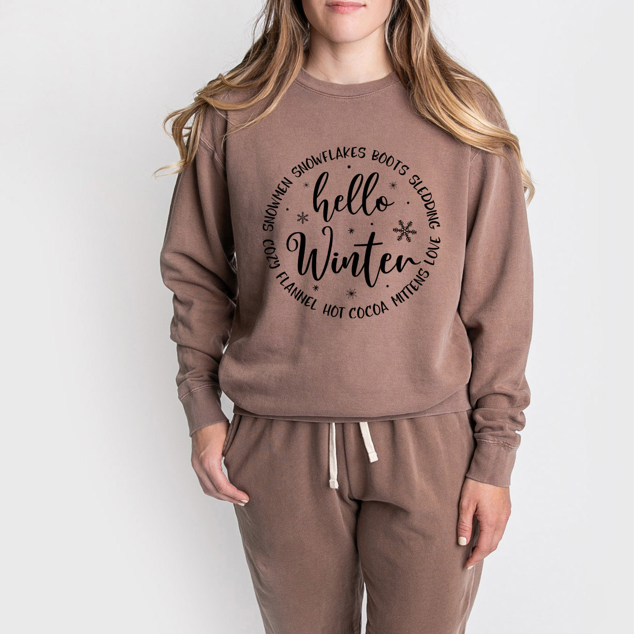 Hello Winter Circle | Lightweight Garment Dyed Sweatshirt Set