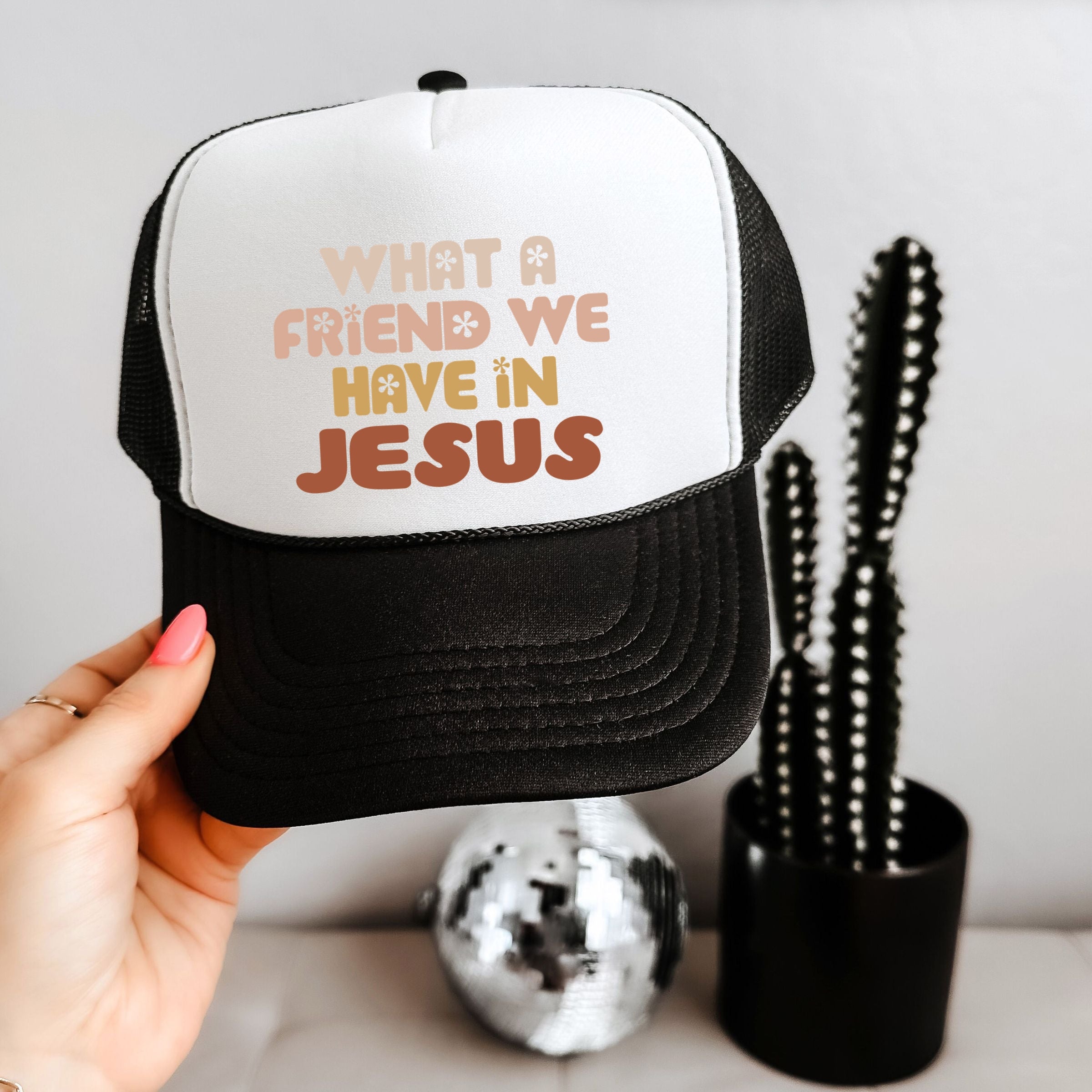 14907M_F-YFTH White Black