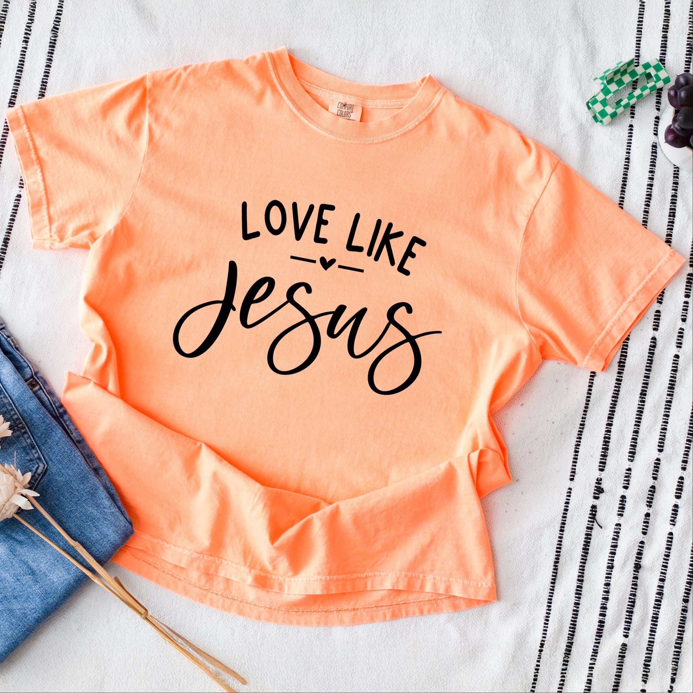 Love Like Jesus - Women's Garment Dyed Graphic T-Shirt