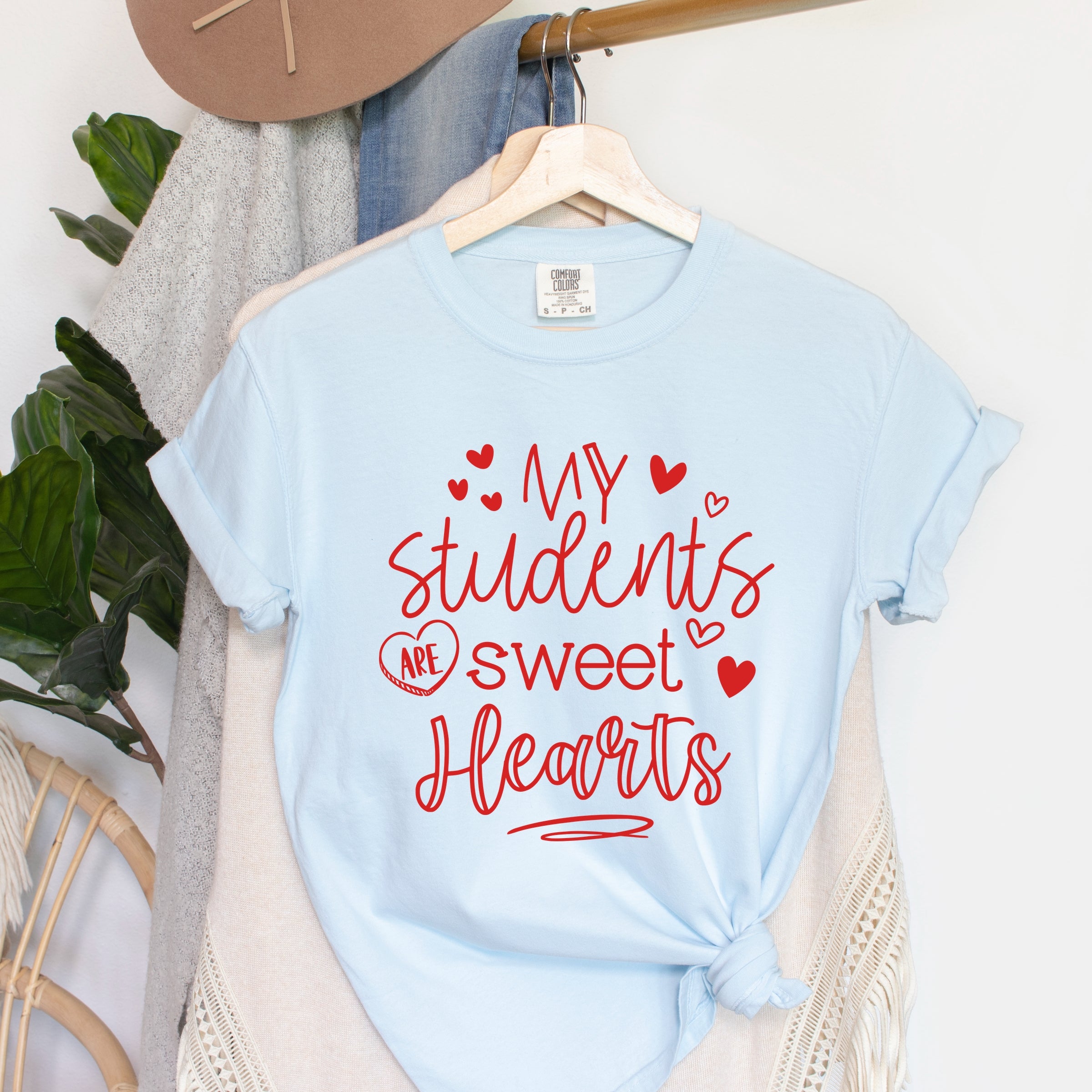 16205RED_F-GDT Chambray