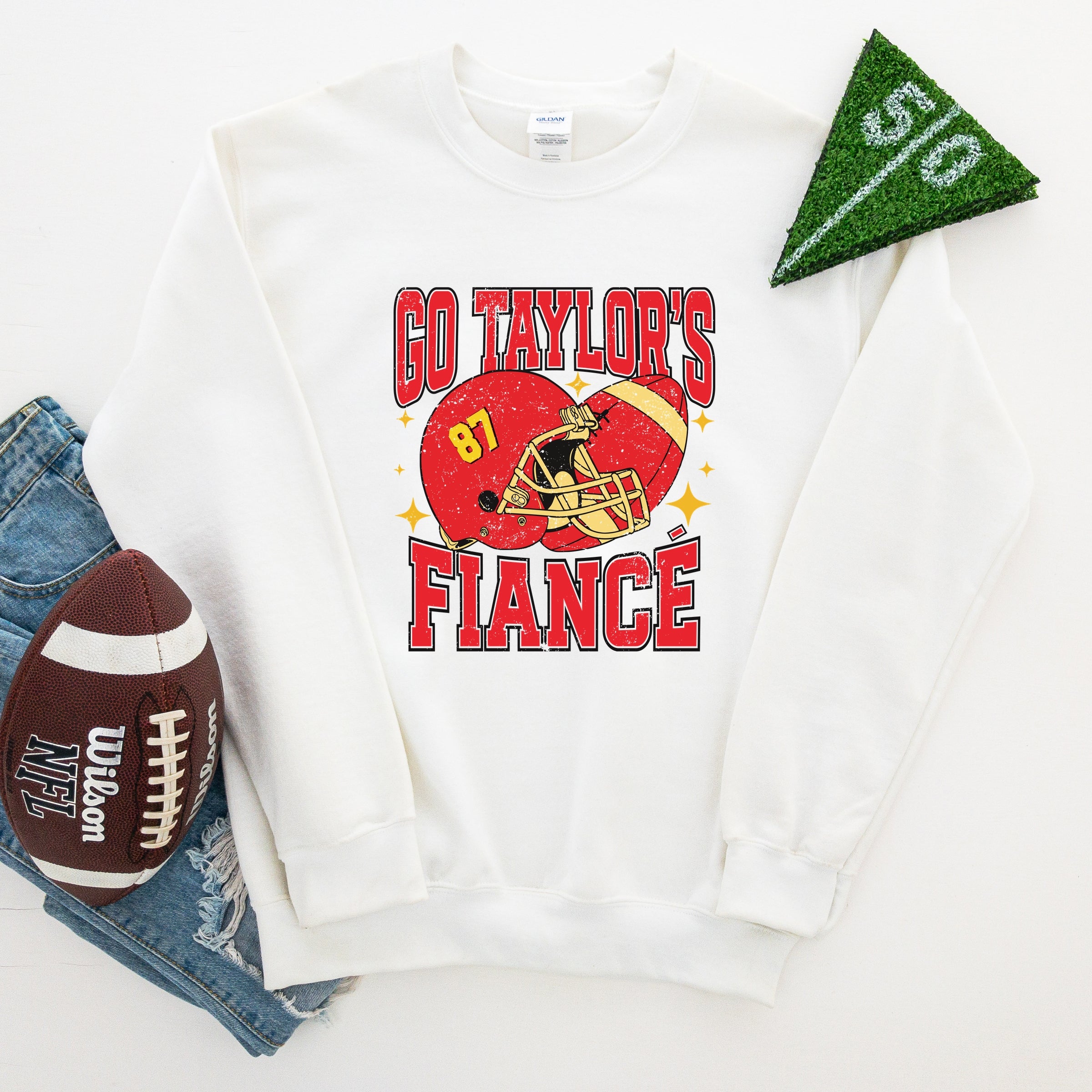Go Taylor's Fiance Sparkle - Womens Sweatshirt