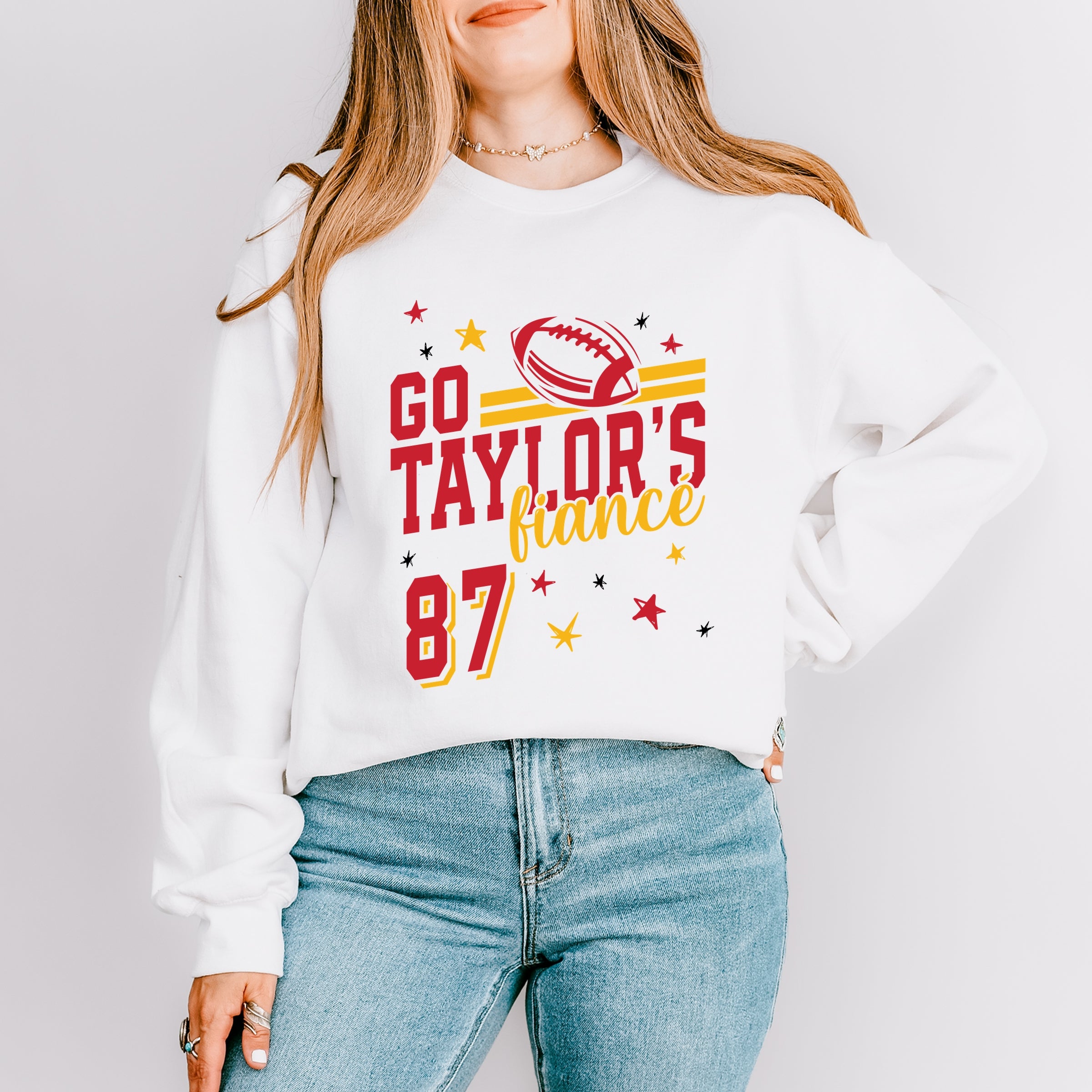 Go Taylor's Fiancé Red - Womens Sweatshirt