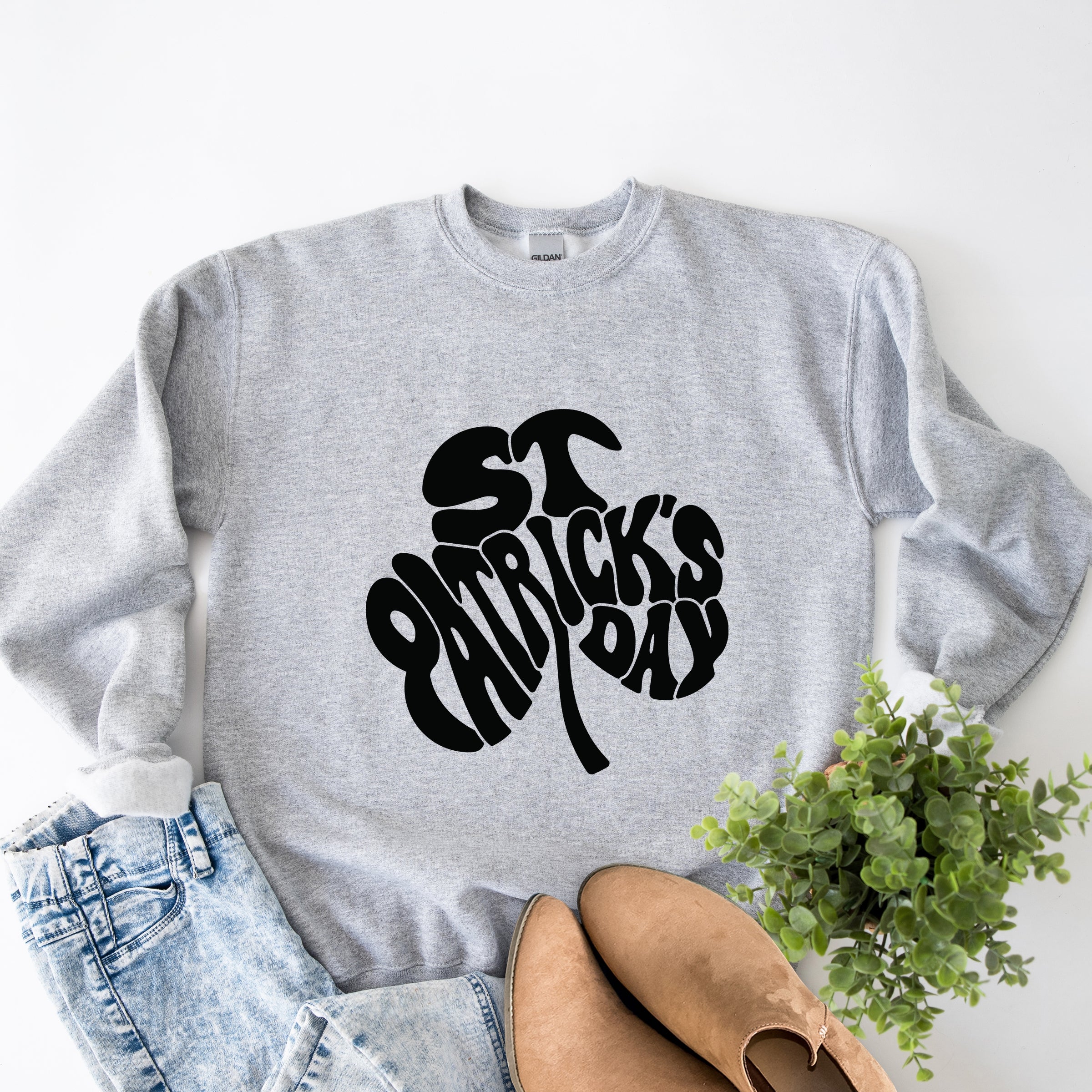 St. Patrick's Day Word Shamrock - Womens Graphic Sweatshirt