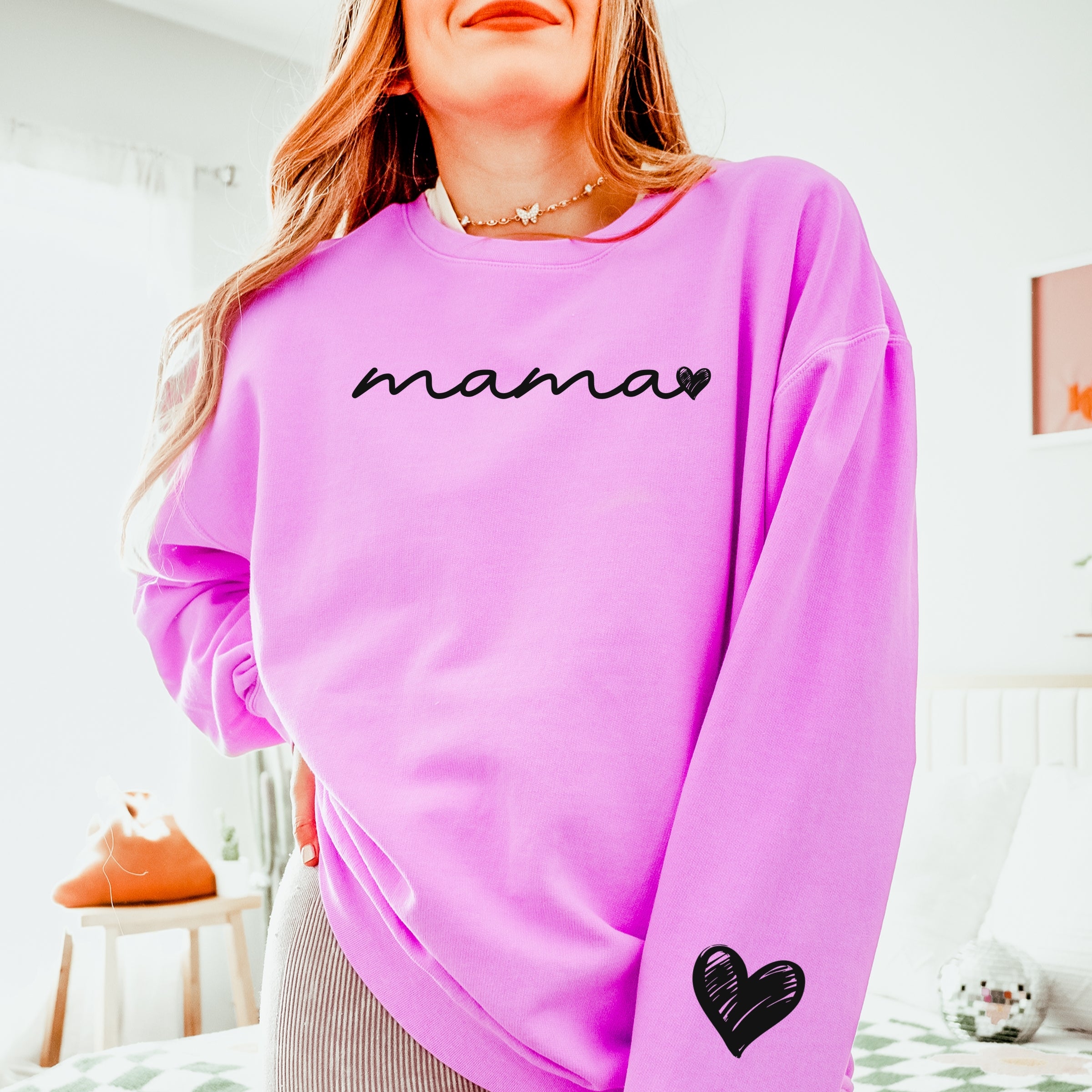 Mama Cursive Heart - Women's Lightweight Garment Dyed Sweatshirt