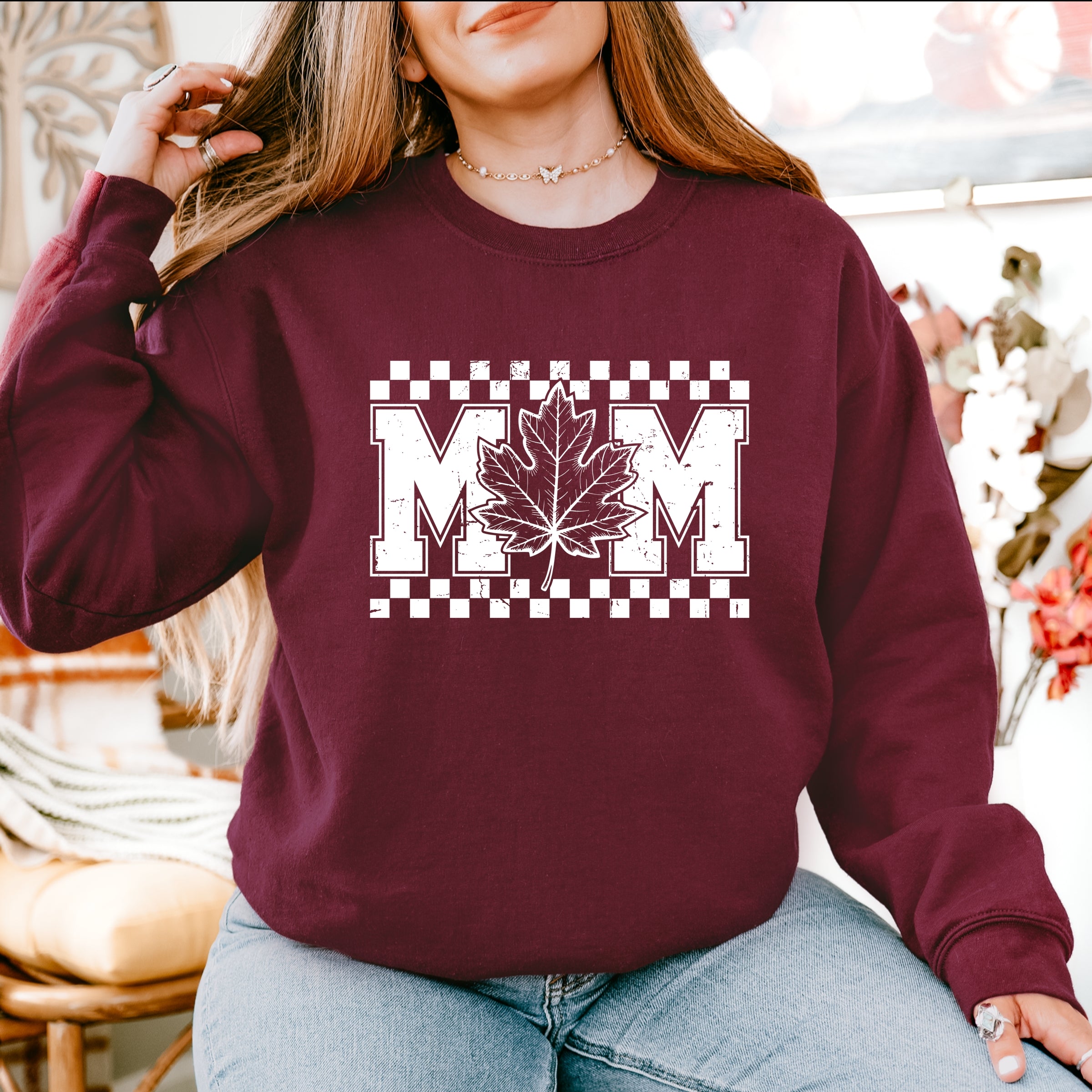 Mom Fall Leaf - Women's Graphic Sweatshirt