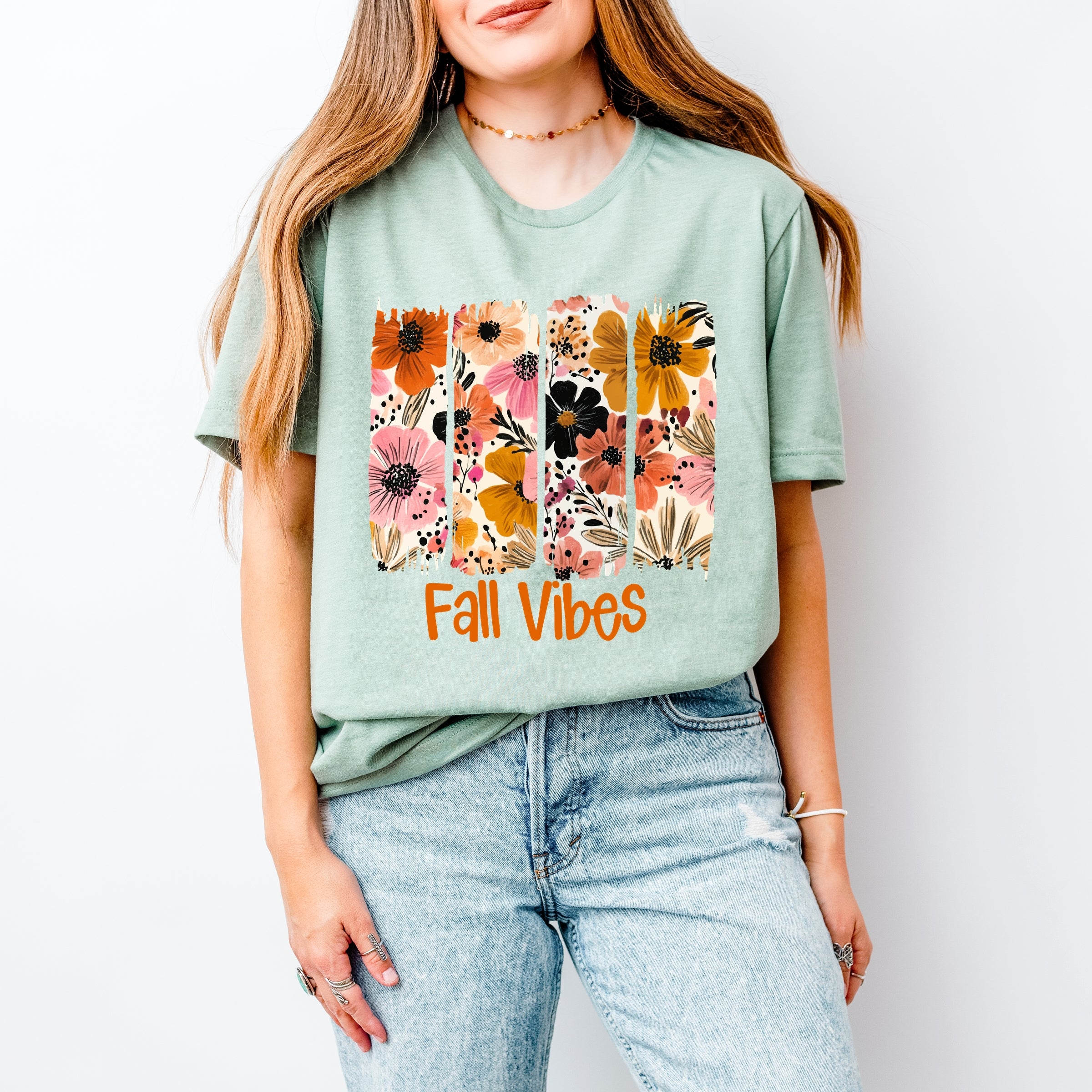 Fall Vibes Floral - Women's Short Sleeve Graphic T-Shirt