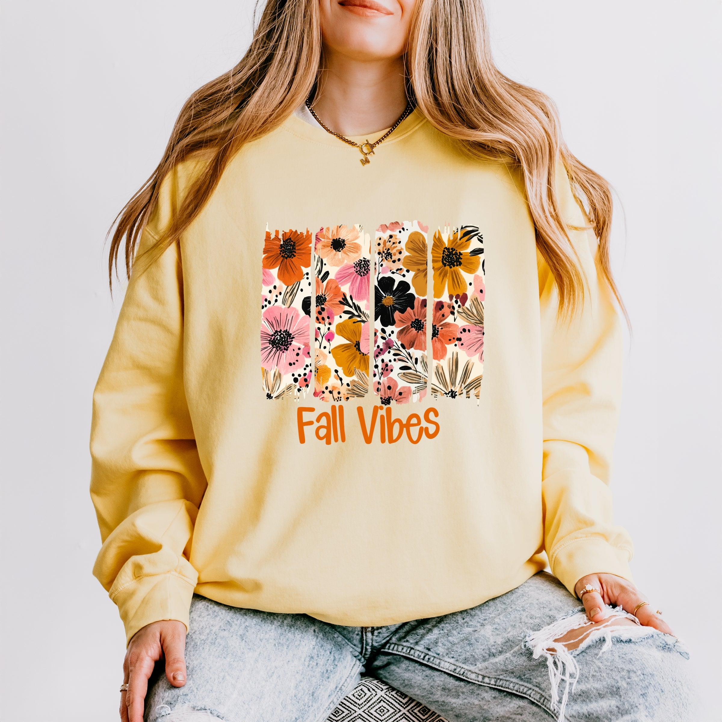Fall Vibes Floral - Women's Lightweight Garment Dyed Sweatshirt