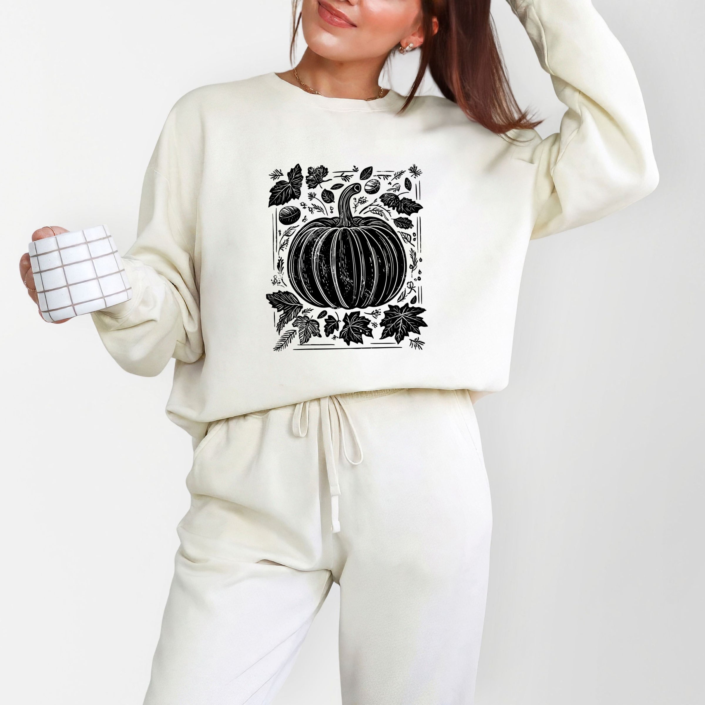 Pumpkin With Leaves Distressed - Women's Lightweight Garment Dyed Sweatshirt
