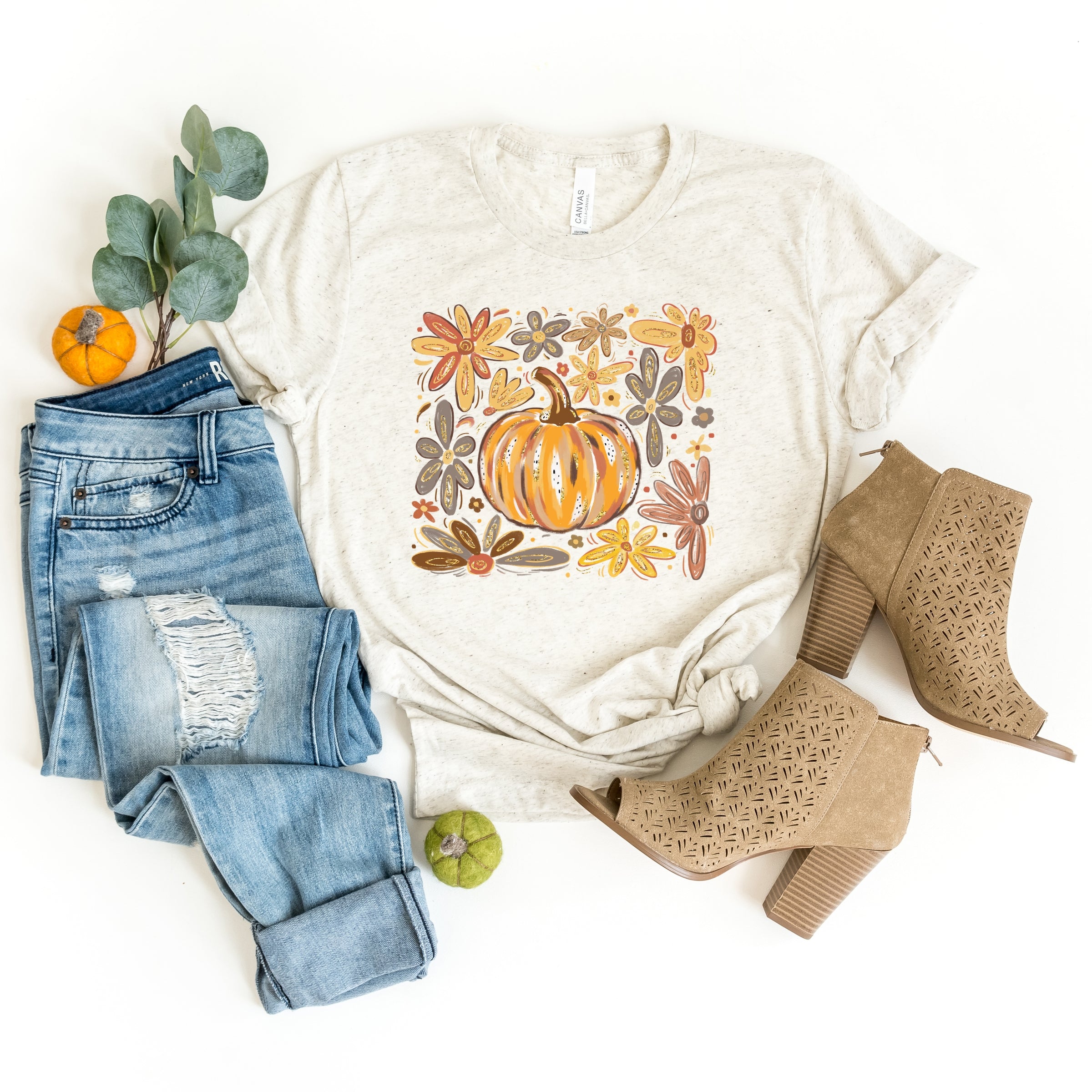 Fall Flowers And Pumpkin - Women's Short Sleeve Graphic T-Shirt