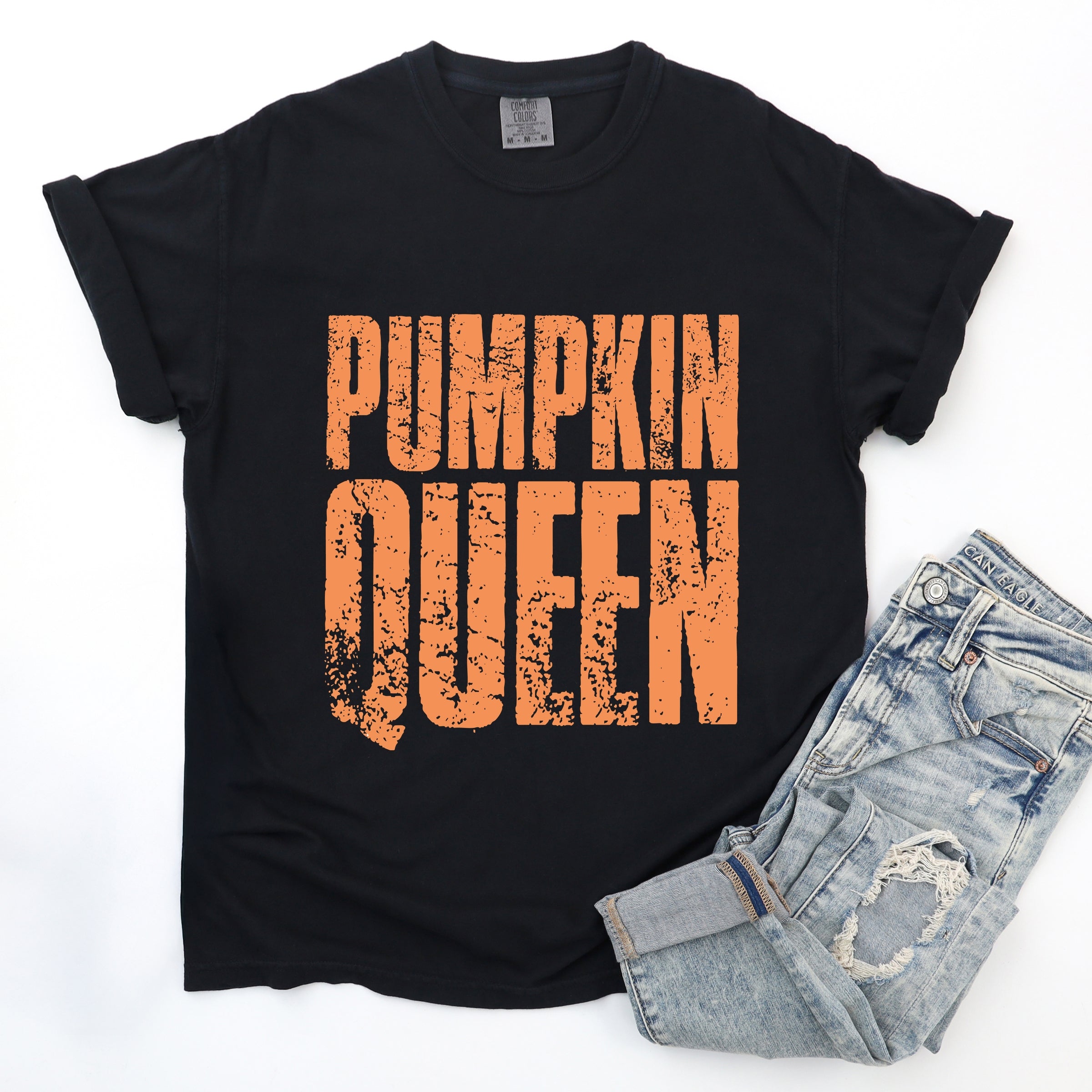 Pumpkin Queen Distressed - Women's Garment Dyed Graphic T-Shirt
