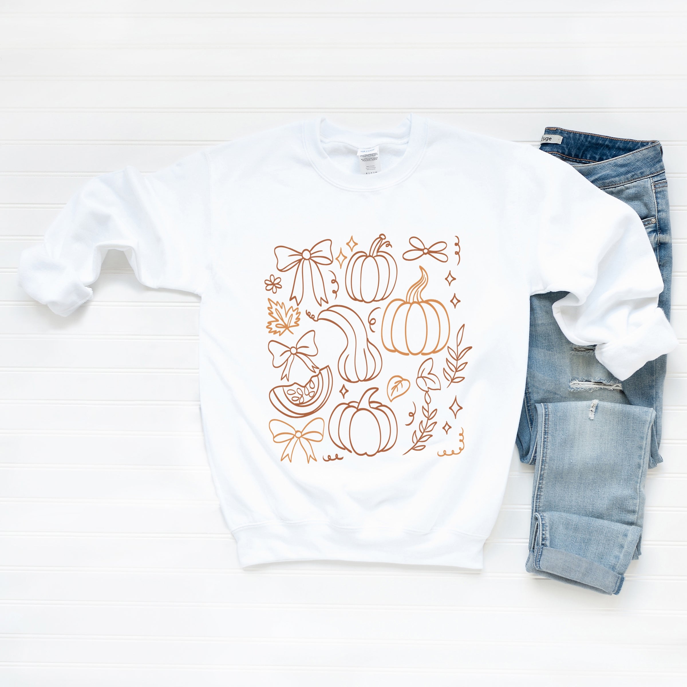 Coquette Pumpkin And Leaves Outline - Women's Graphic Sweatshirt