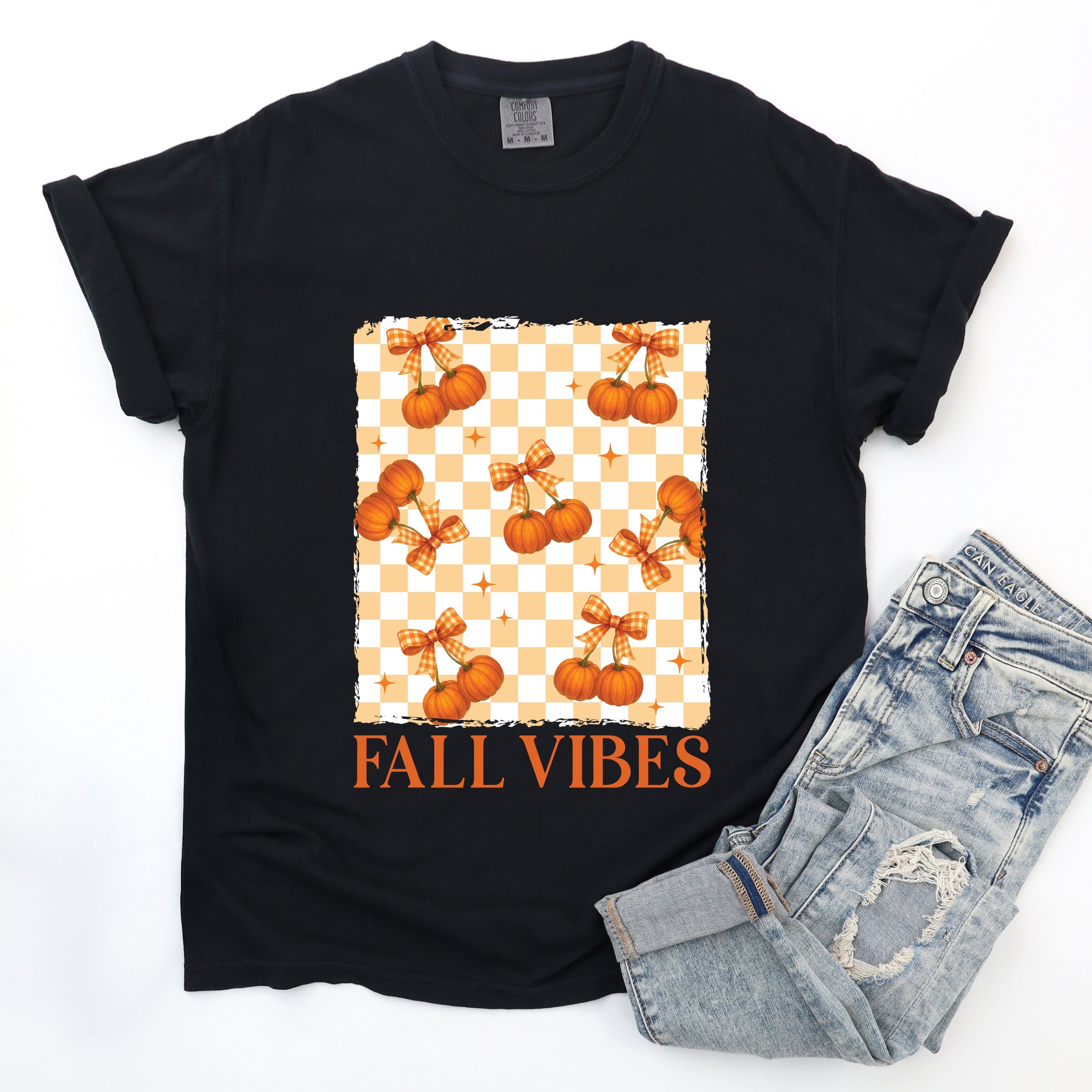 Fall Vibes Checked Pumpkins - Women's Garment Dyed Graphic T-Shirt