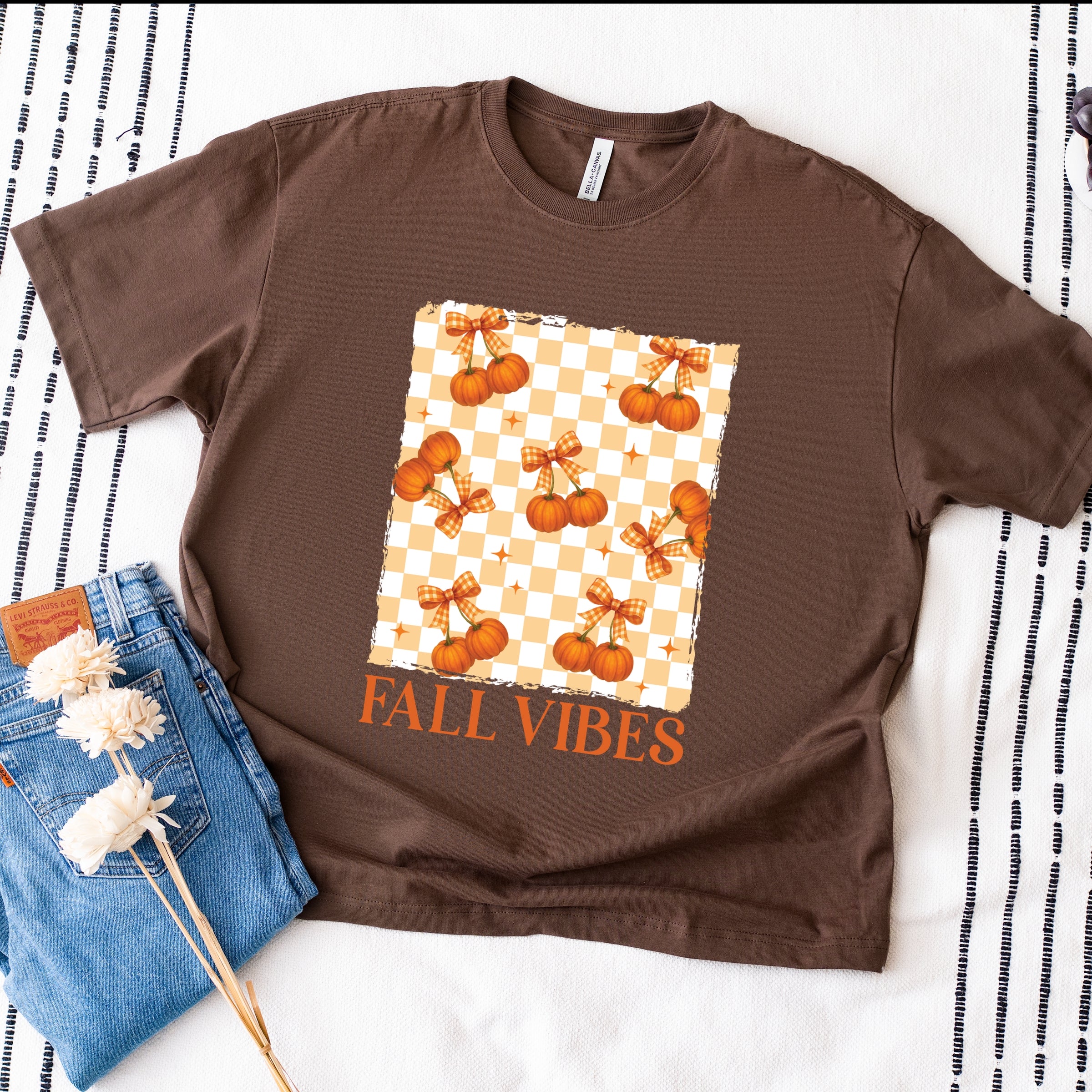Fall Vibes Checked Pumpkins - Women's Heavyweight Graphic T-Shirt