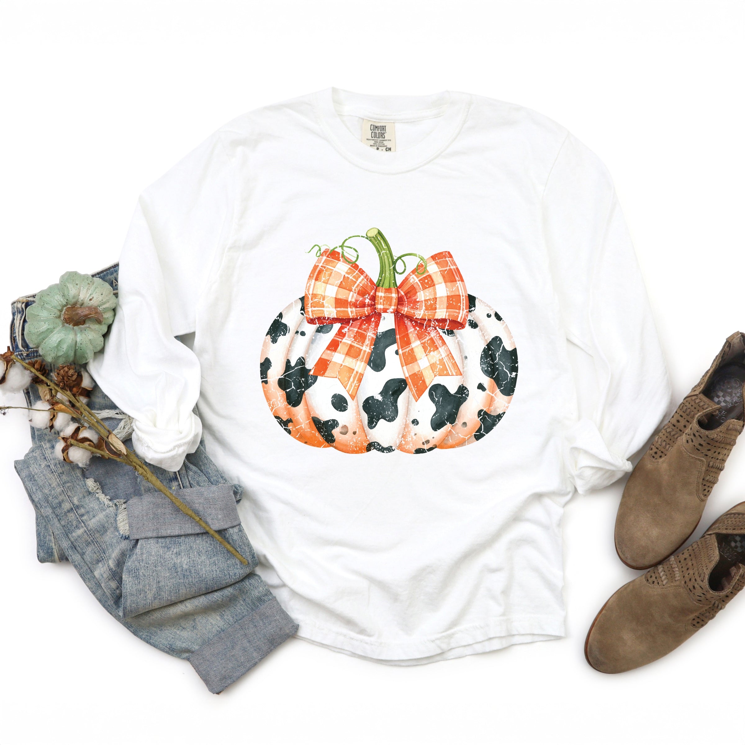 Cow Pumpkin Coquette Distressed - Garment Dyed Long Sleeve