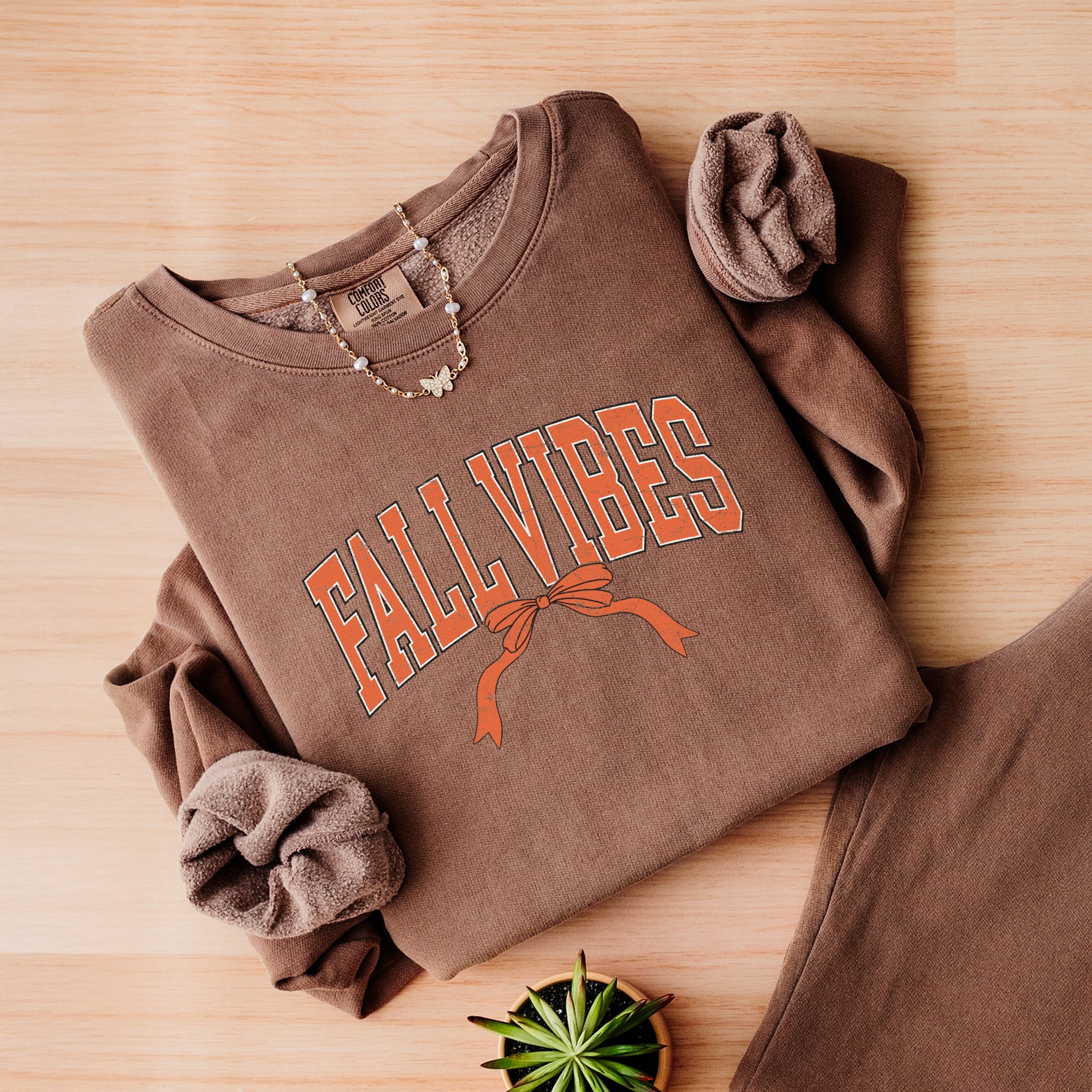 Varsity Fall Vibes Coquette - Womens Lightweight Garment Dyed Sweatshirt