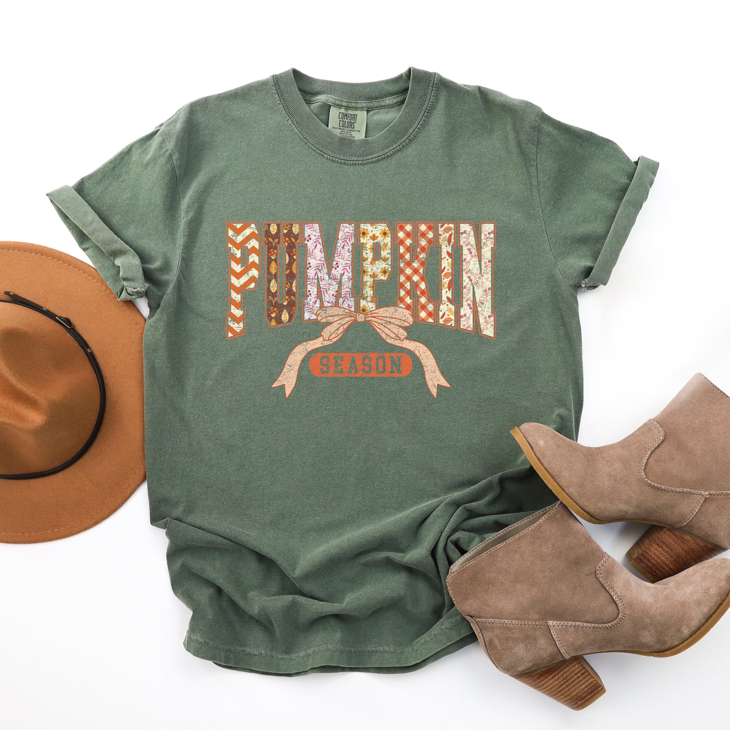 Pumpkin Season Patterns - Womens Garment Dyed Tee