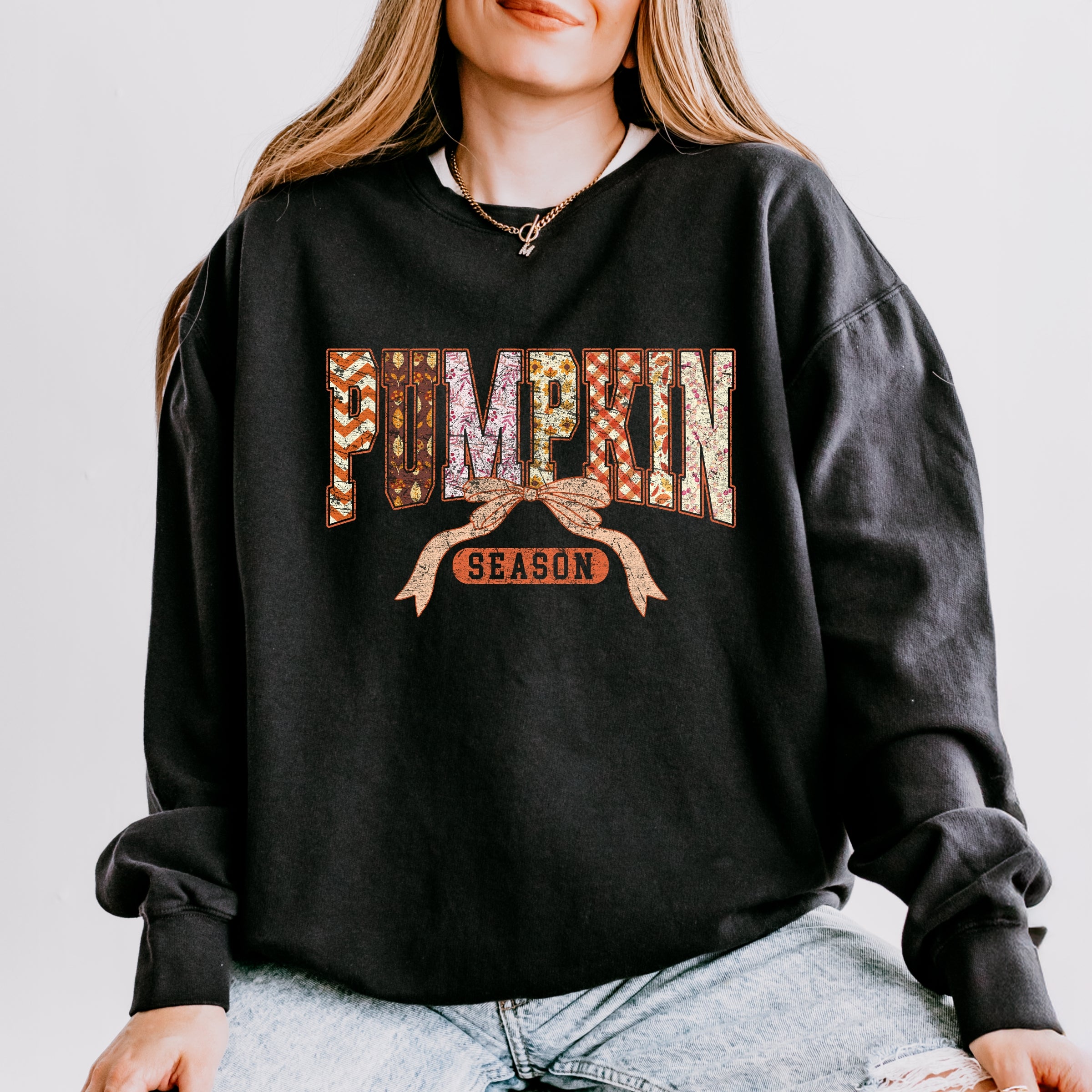 Pumpkin Season Patterns - Womens Lightweight Garment Dyed Sweatshirt