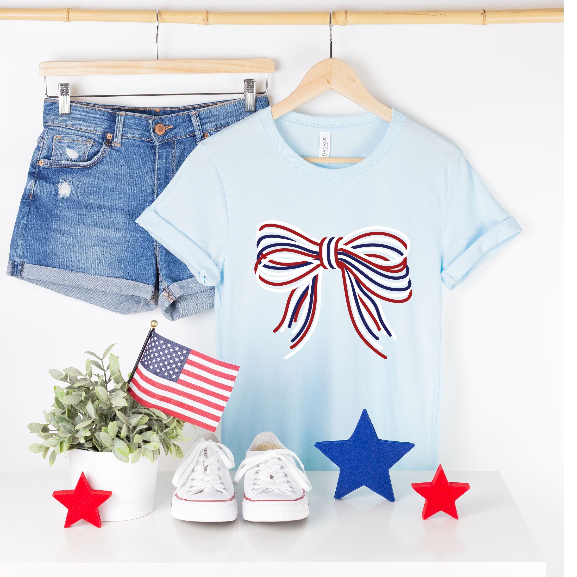 Patriotic Layered Bow - Women's Short Sleeve Graphic T-Shirt