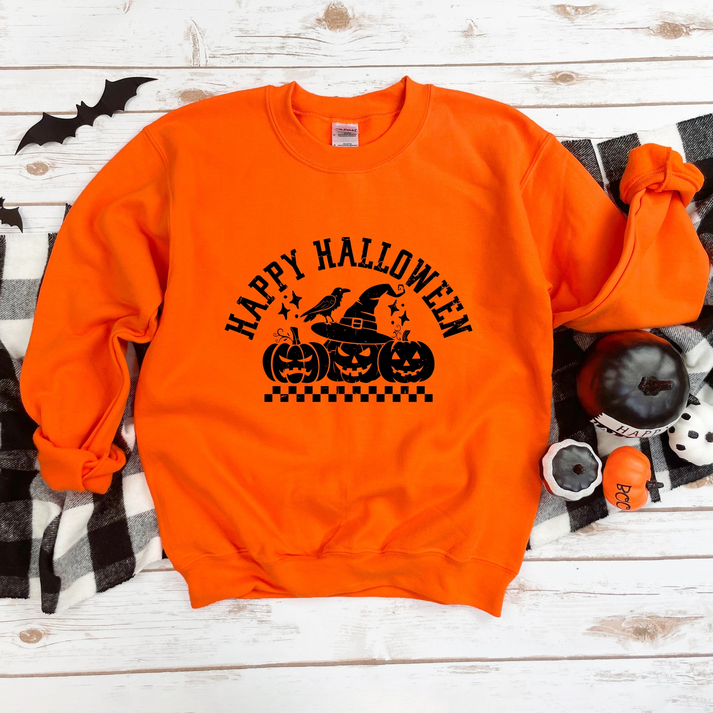 Happy Halloween Arch Distressed - Women's Graphic Sweatshirt