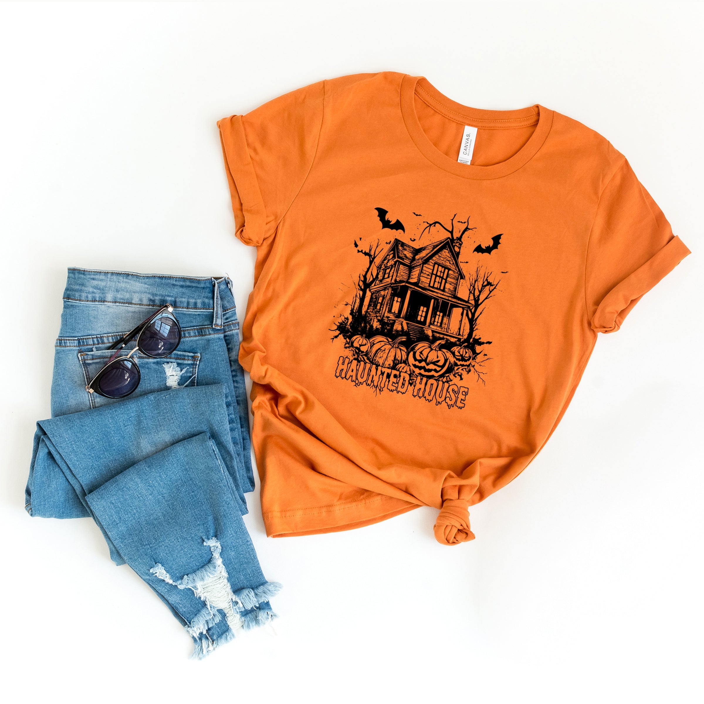 Haunted House Pumpkins And Bats - Short Sleeve Tee