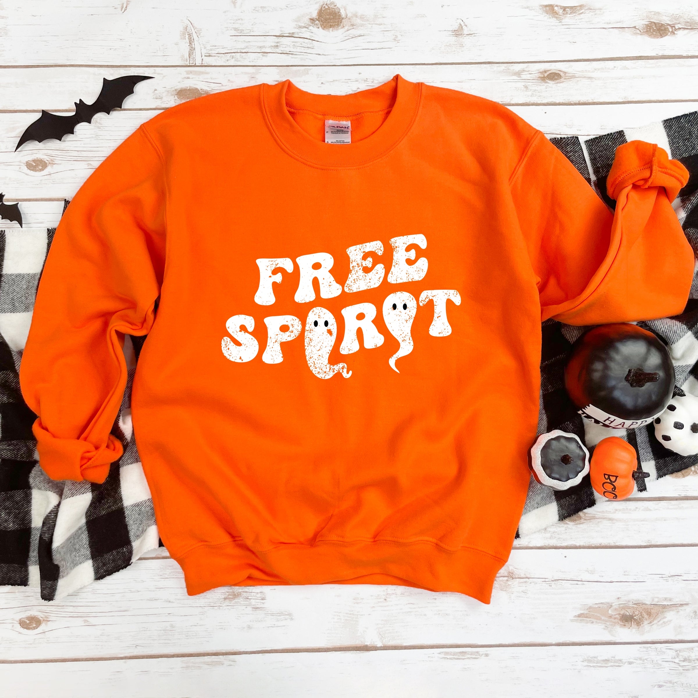 Free Spirit Ghost Distressed - Women's Graphic Sweatshirt