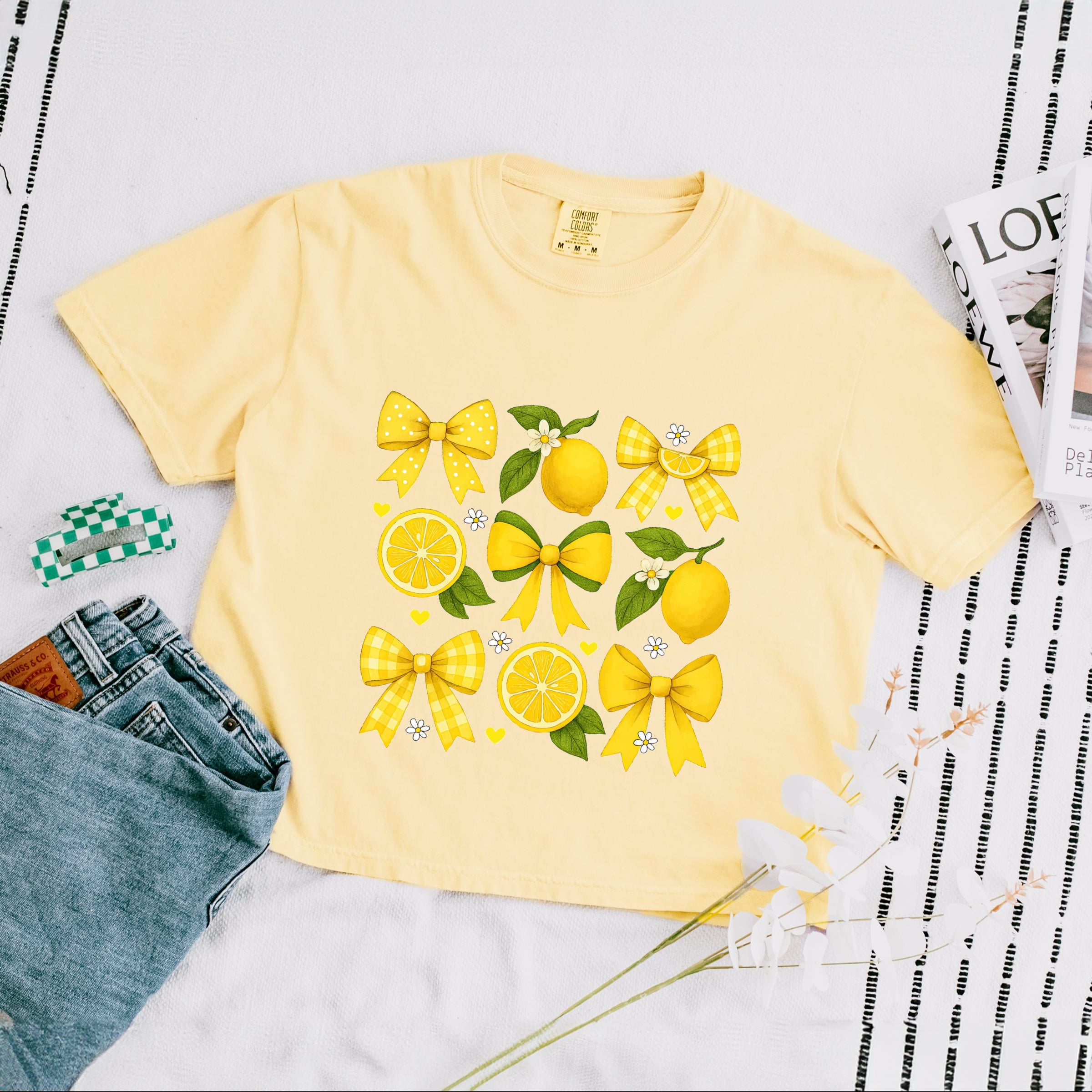 Coquette Lemons Pattern Bows - Women's Boxy Crop Top Graphic T-Shirt
