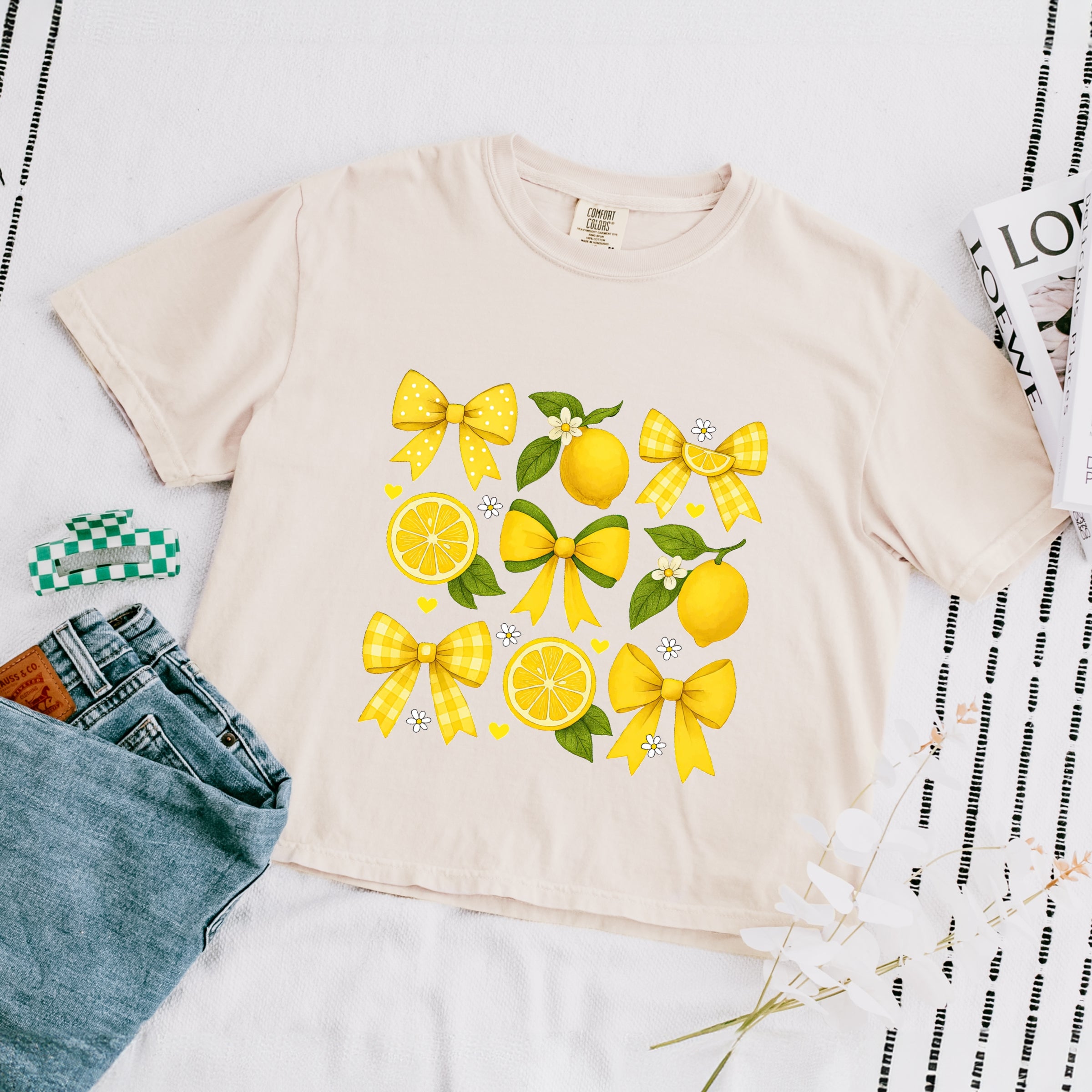 Coquette Lemons Pattern Bows - Women's Boxy Crop Top Graphic T-Shirt