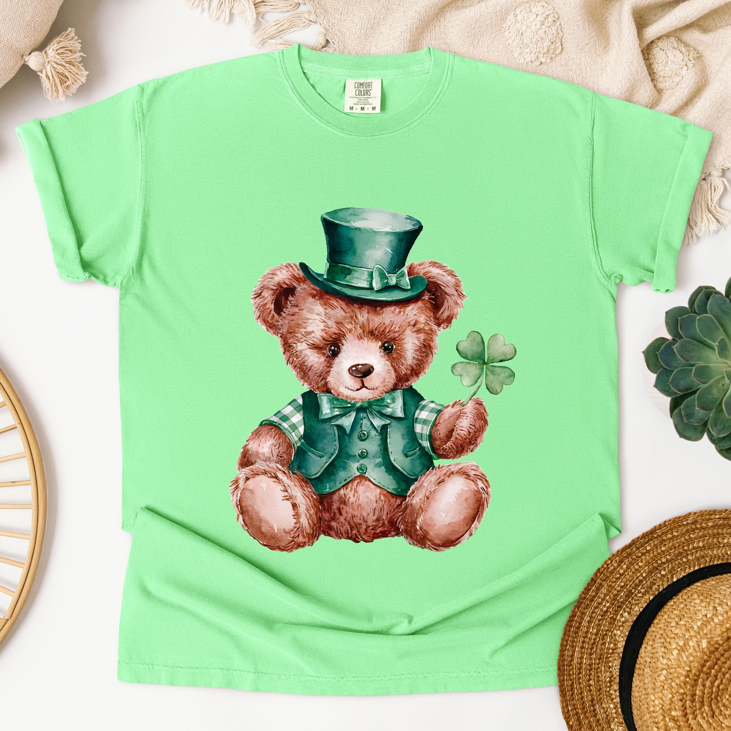 St. Patrick's Bear Clover - Women's Garment Dyed Graphic T-Shirt