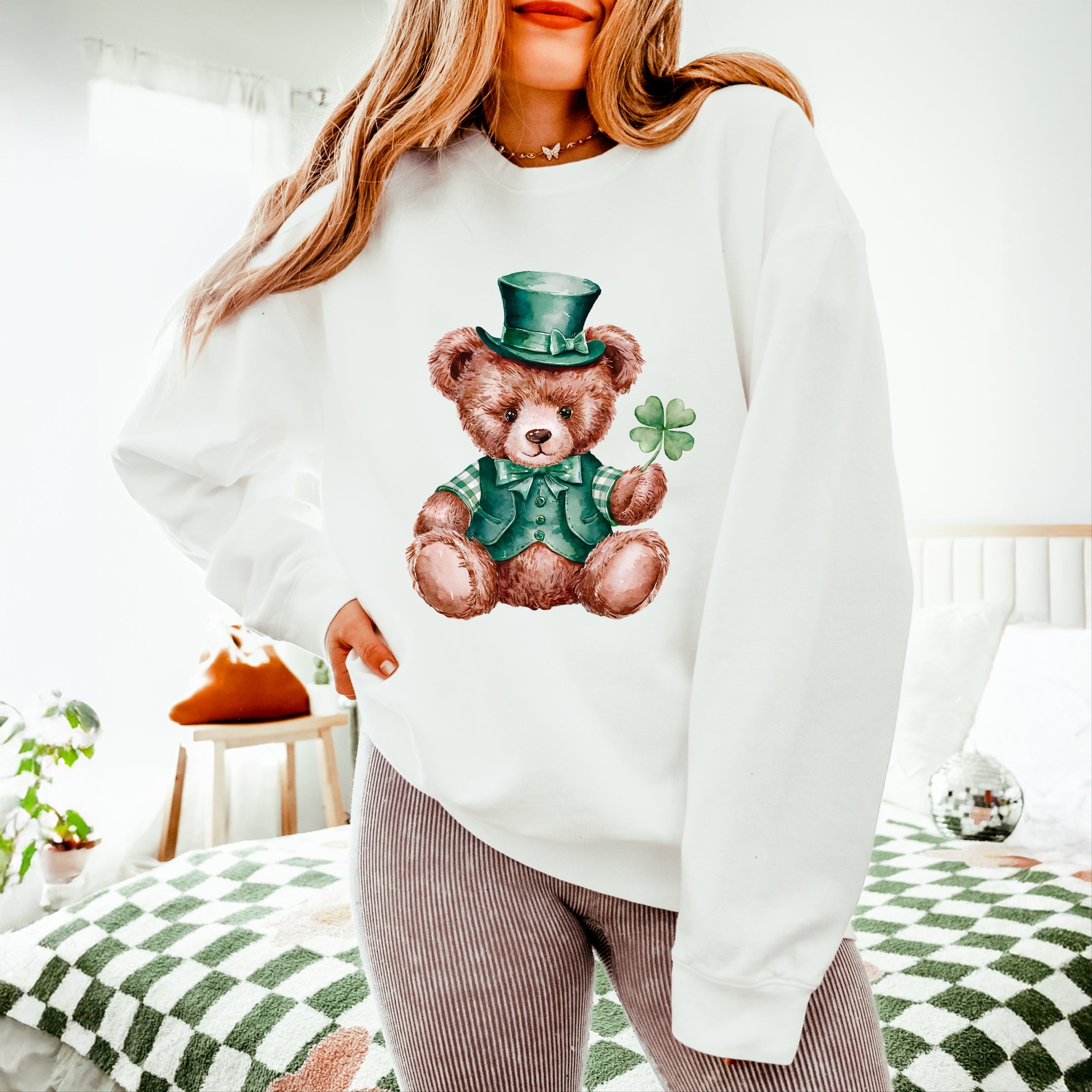 24107M_F-LGDSWT White