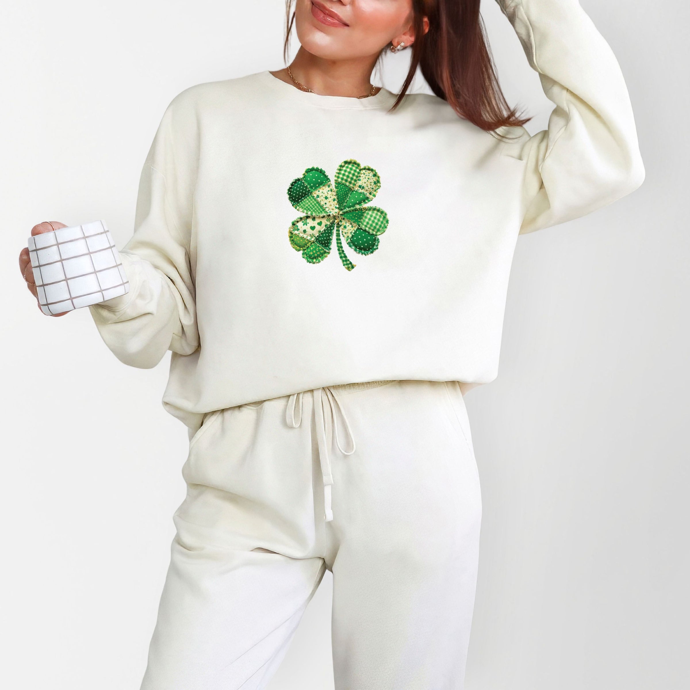 24122M_CC-LGDSWT Ivory