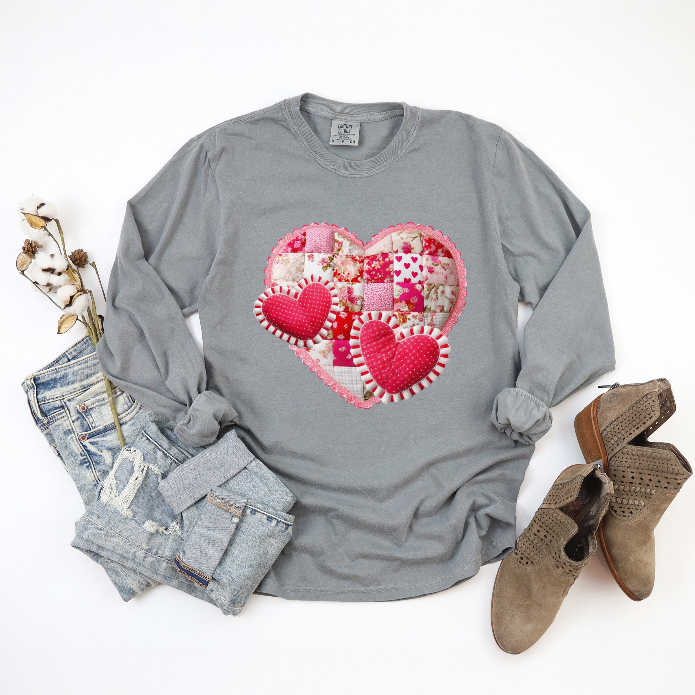 Hearts Patchwork Print - Women's Garment Dyed Long Sleeve Graphic T-Shirt