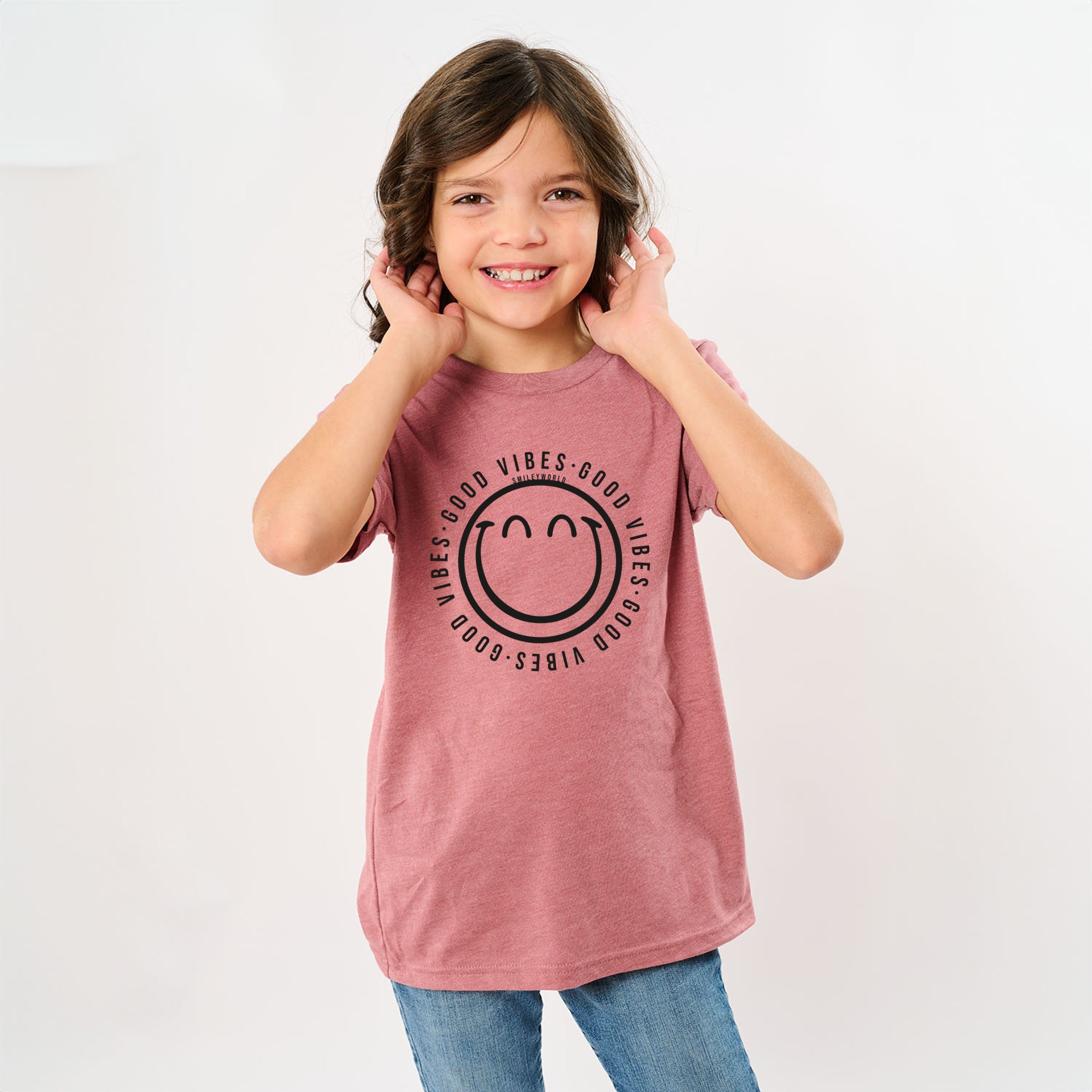 SmileyWorld Good Vibes Outline - Youth Short Sleeve Graphic T-Shirt