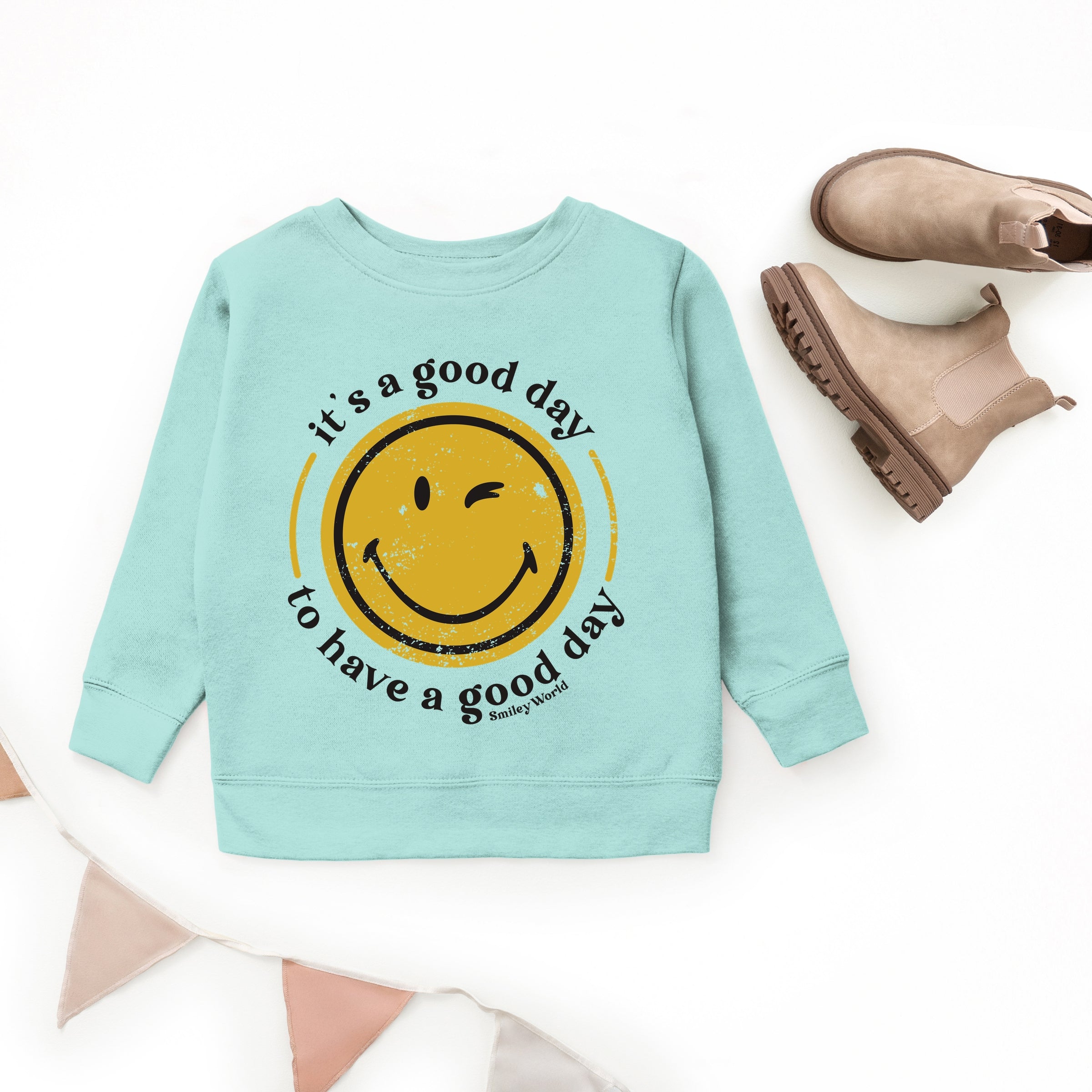 SmileyWorld It's A Good Day To Have A Good Day Circle - Youth Graphic Sweatshirt