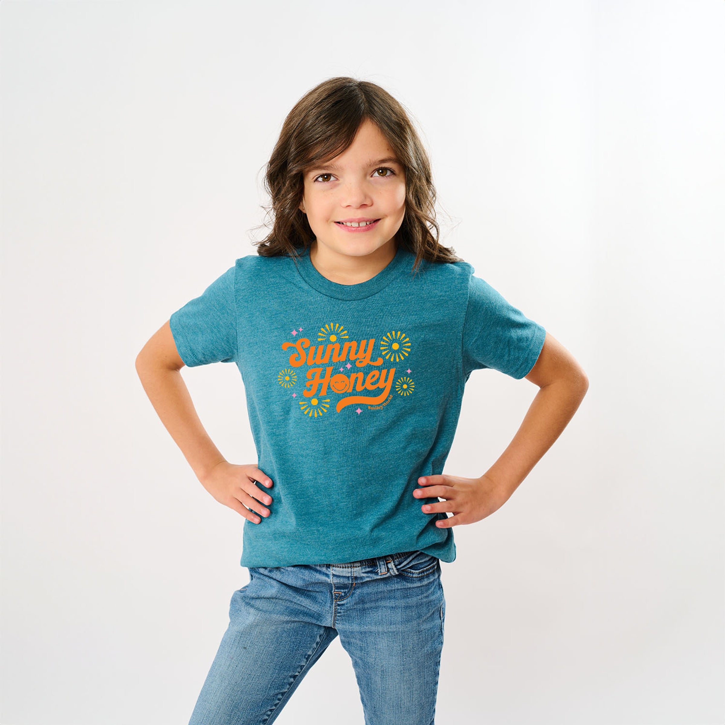 SmileyWorld Sunny Honey - Youth Short Sleeve Graphic T-Shirt