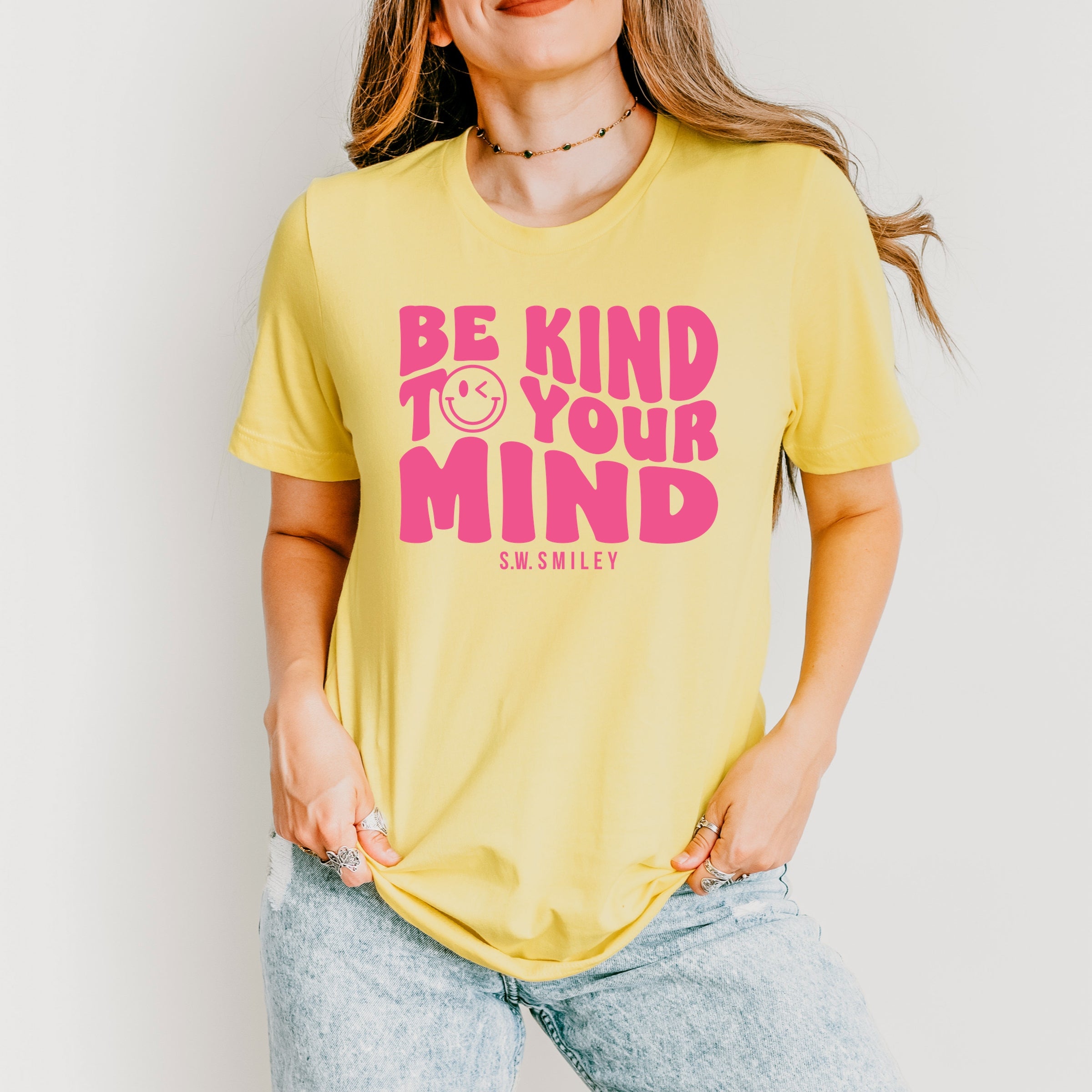 S.W.Smiley Be Kind To Your Mind Outline - Women's Short Sleeve Graphic T-Shirt
