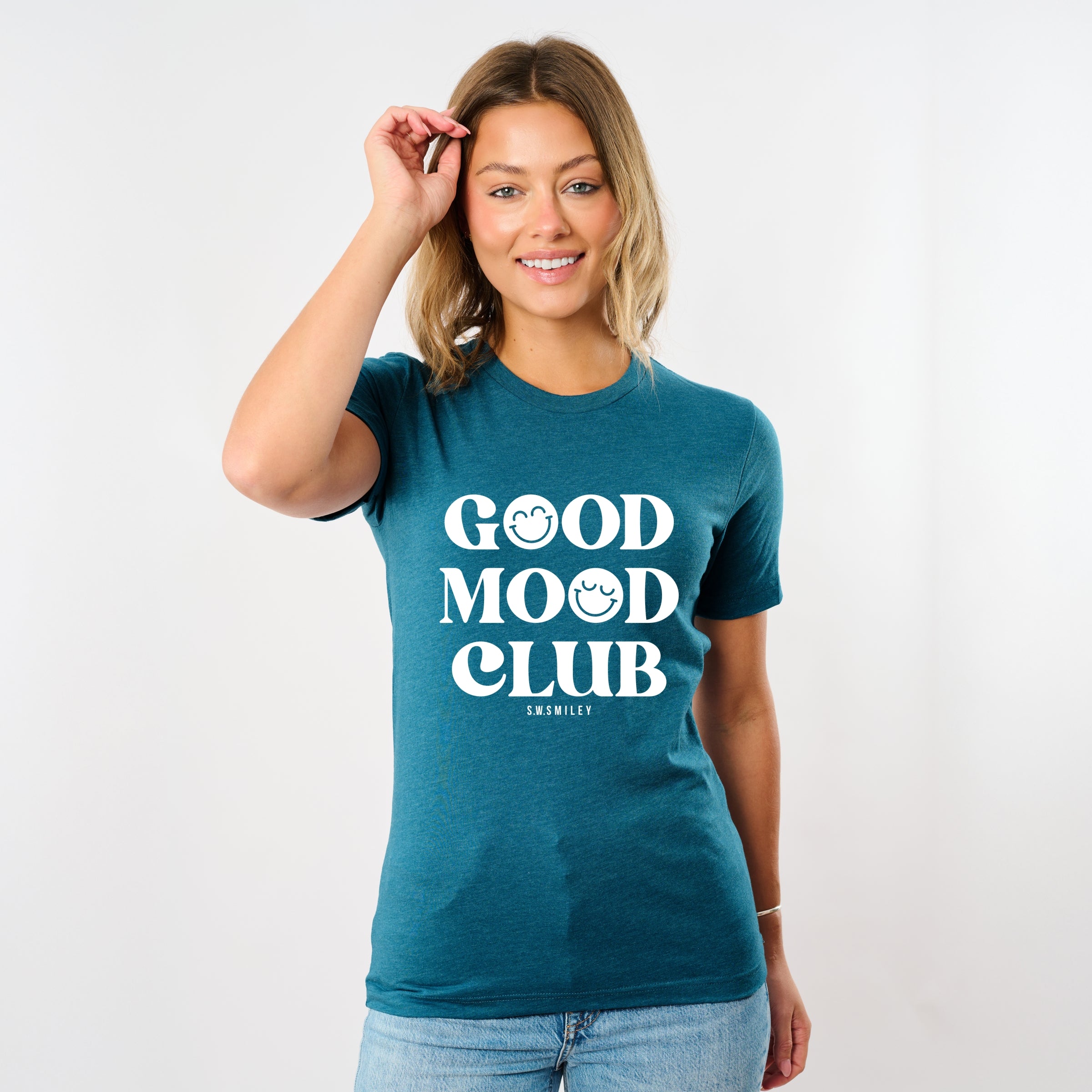 S.W.Smiley Good Mood Club - Women's Short Sleeve Graphic T-Shirt