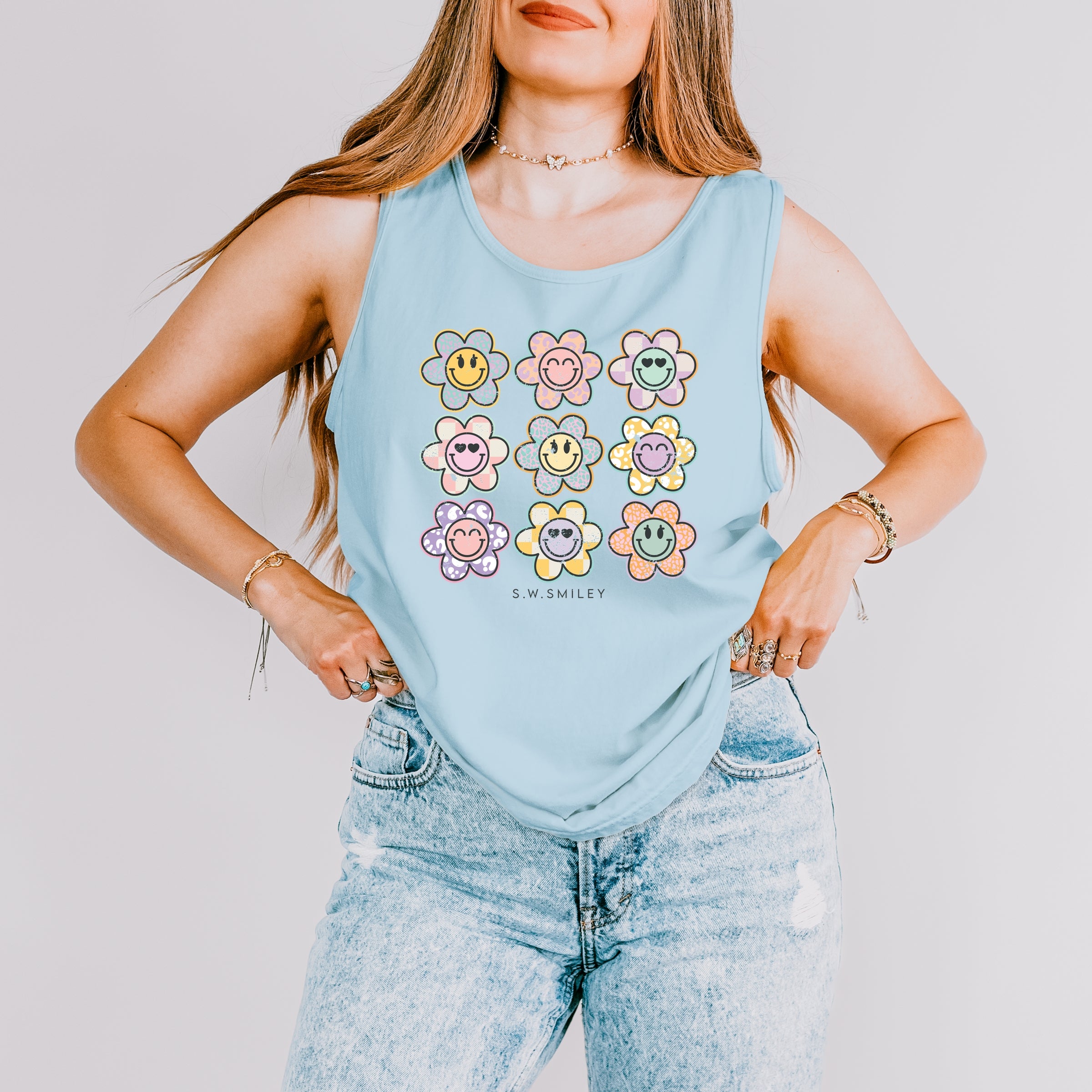 S.W.Smiley Flowers Checkered - Women's Garment Dyed Graphic Tank Top