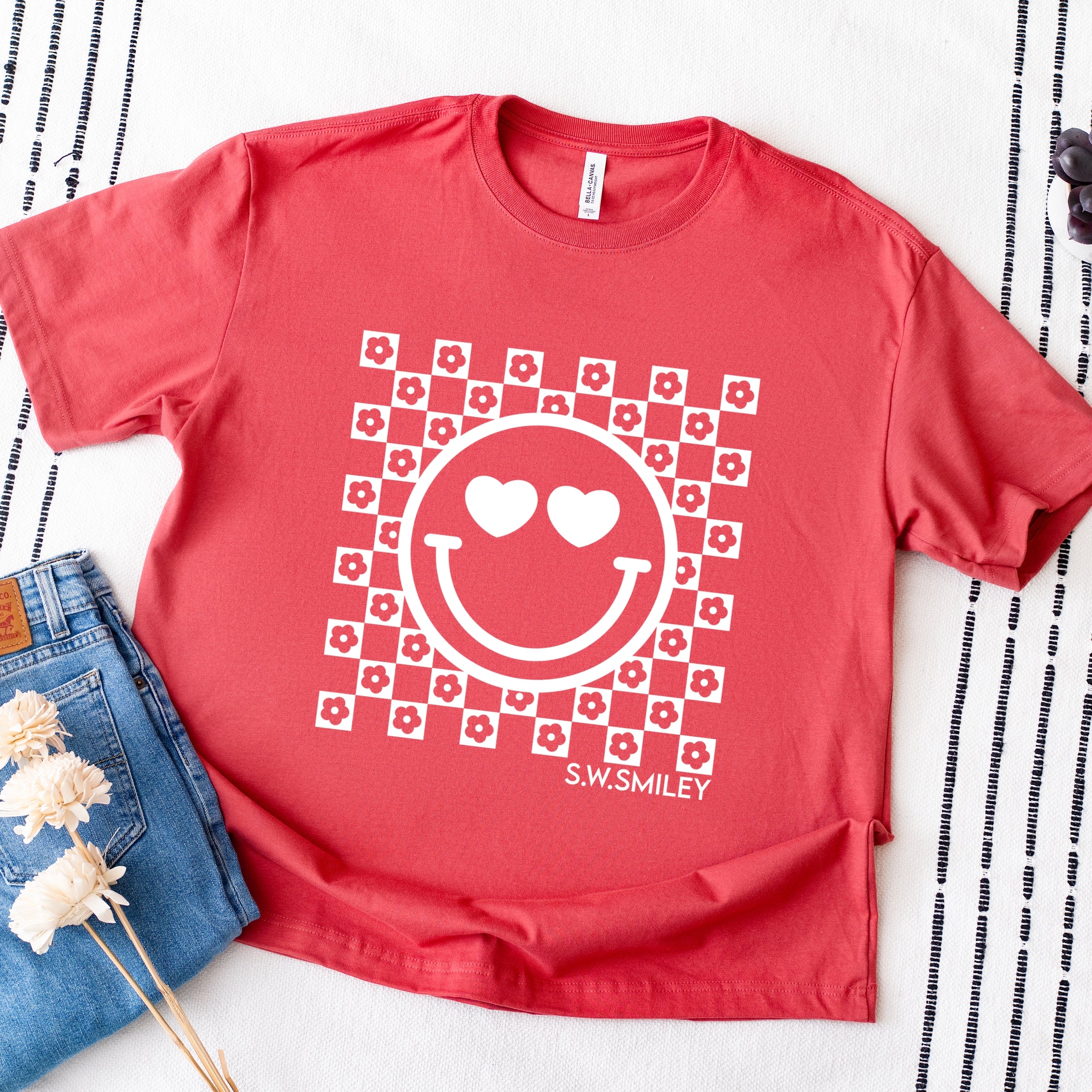 S.W.Smiley Checkered Floral Outline - Women's Heavyweight Graphic T-Shirt