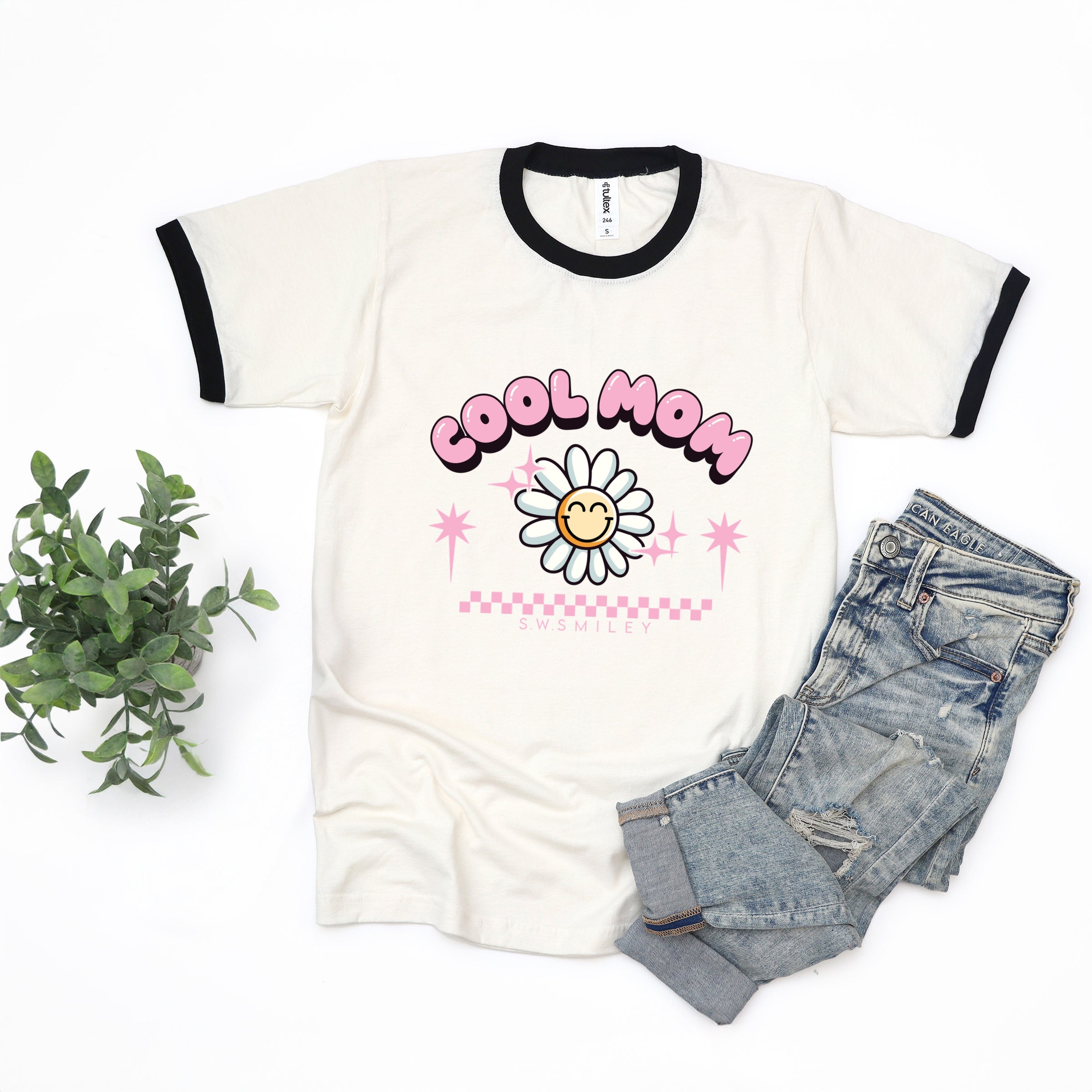 S.W.Smiley Cool Mom Flower - Womens Ringer Tee