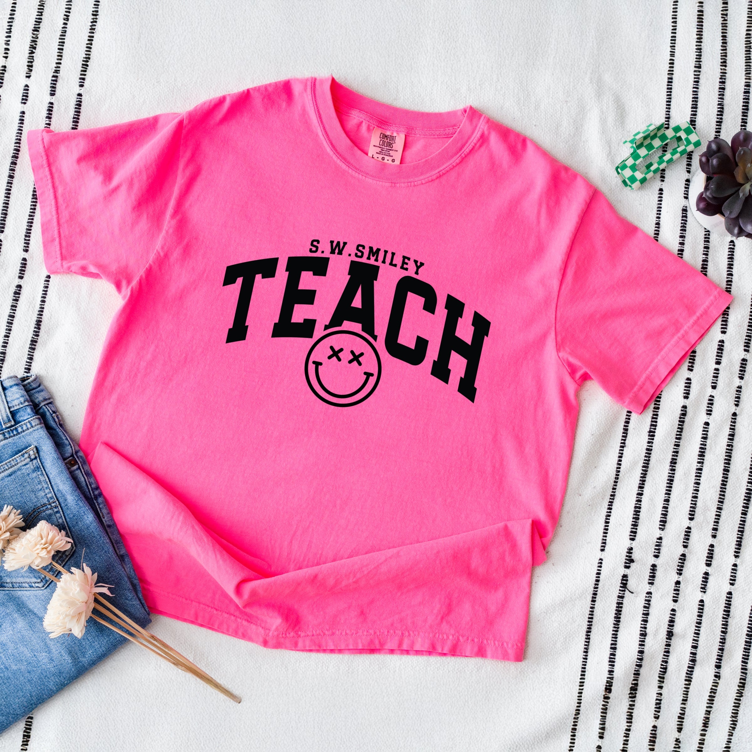 S.W.Smiley Teach Varsity Arched - Women's Garment Dyed Graphic T-Shirt