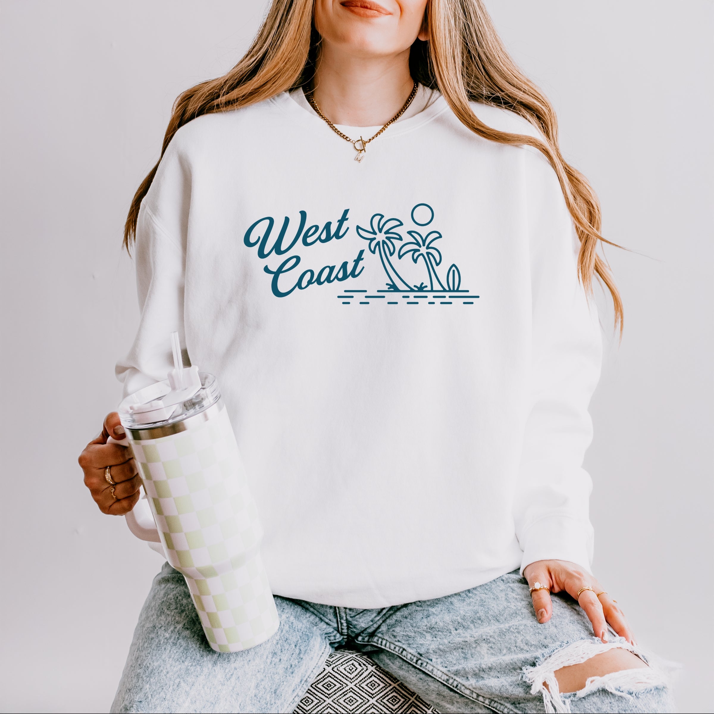 25418BLU_F-LGDSWT White