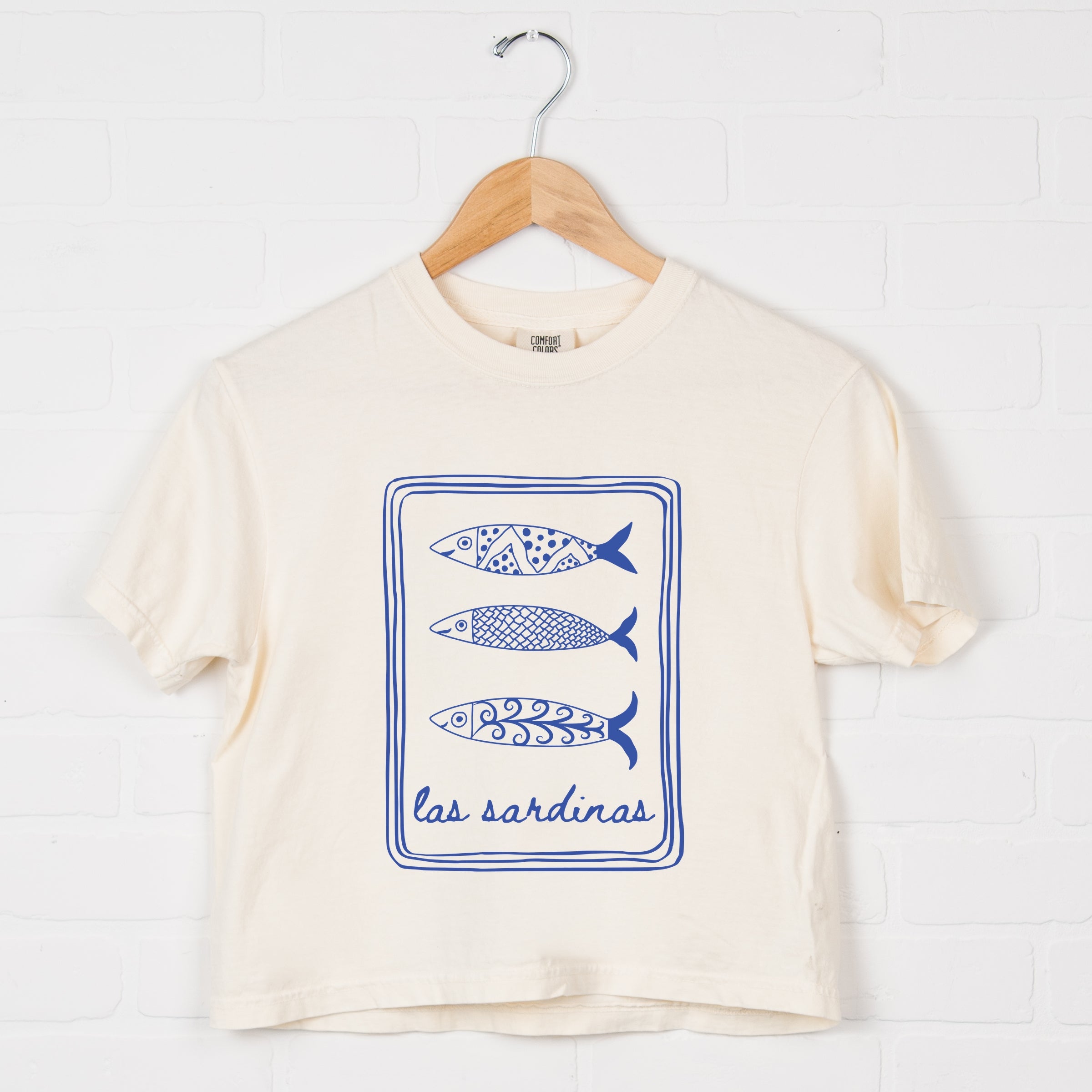 Las Sardinas - Women's Boxy Crop Top Graphic T-Shirt