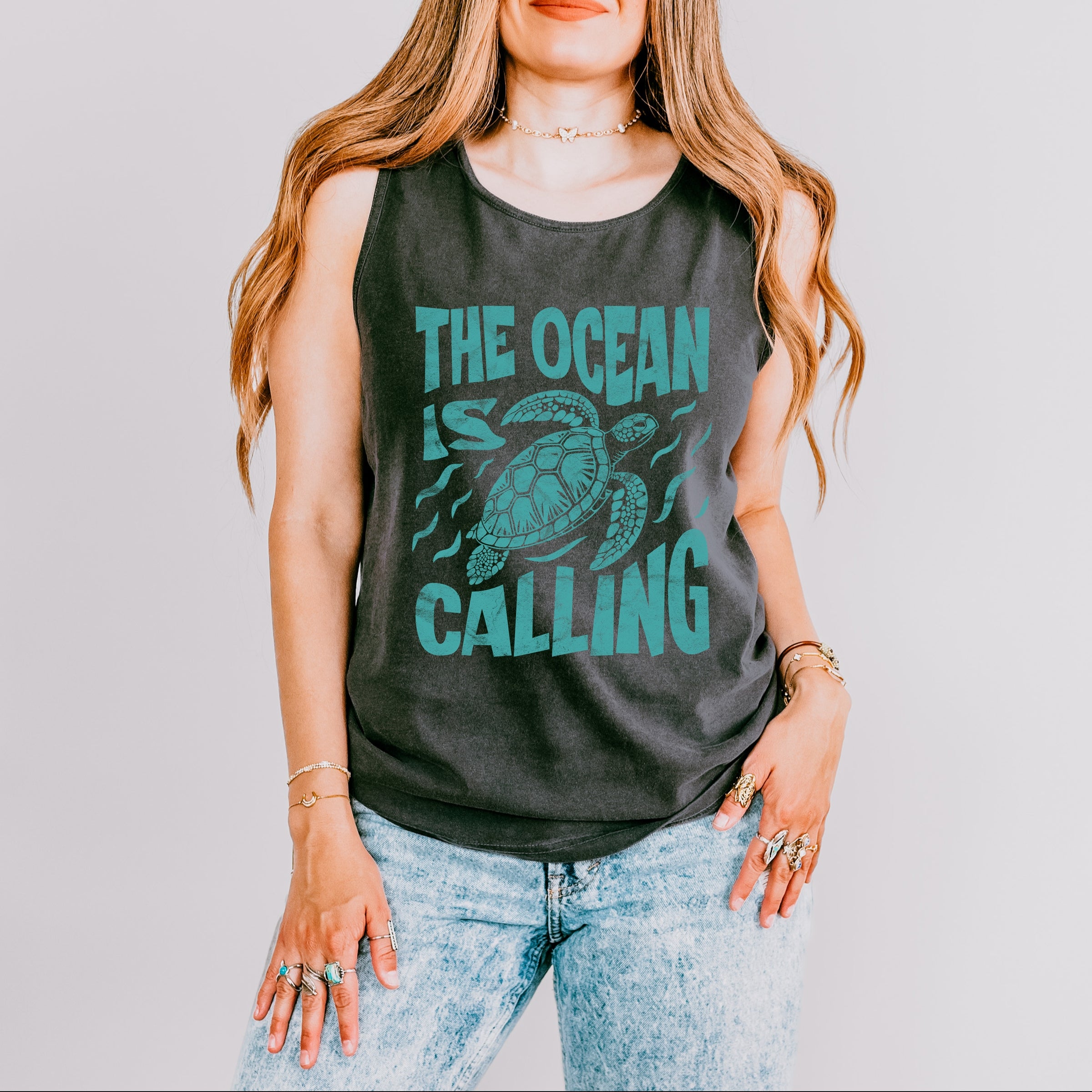 The Ocean Is Calling Turtle - Women's Garment Dyed Graphic Tank Top
