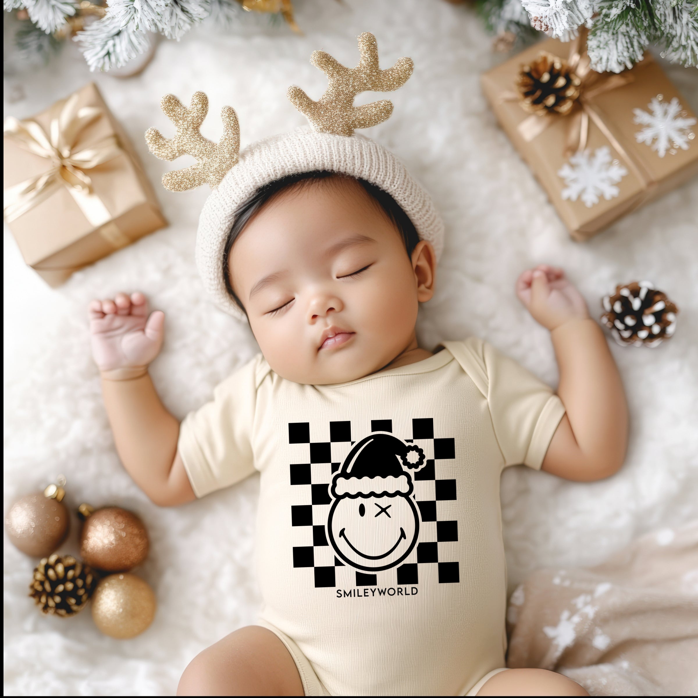 SmileyWorld Checkered Christmas Wink - Baby Short Sleeve Graphic Bodysuit