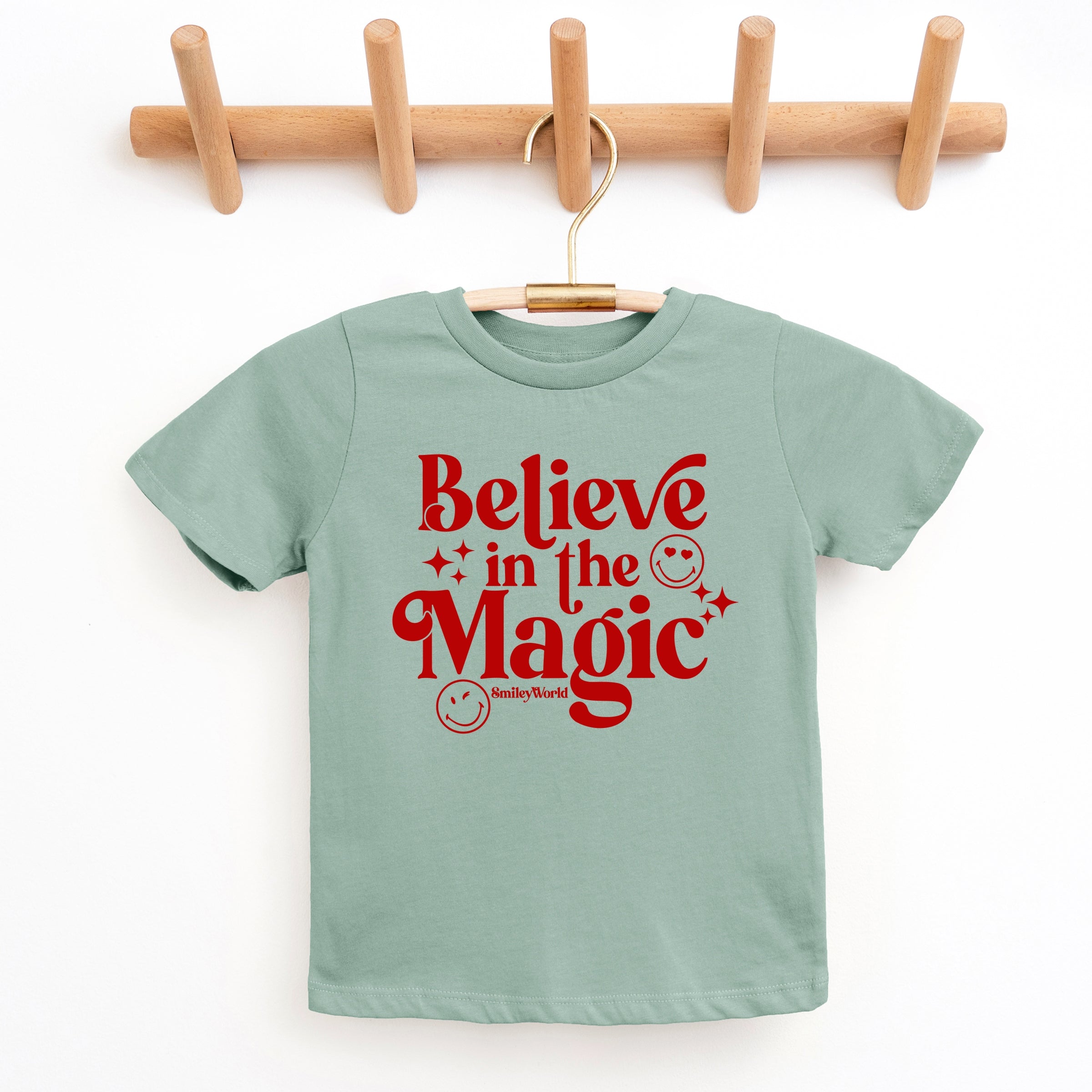 SmileyWorld Believe in Magic Sparkle - Youth Short Sleeve Graphic T-Shirt
