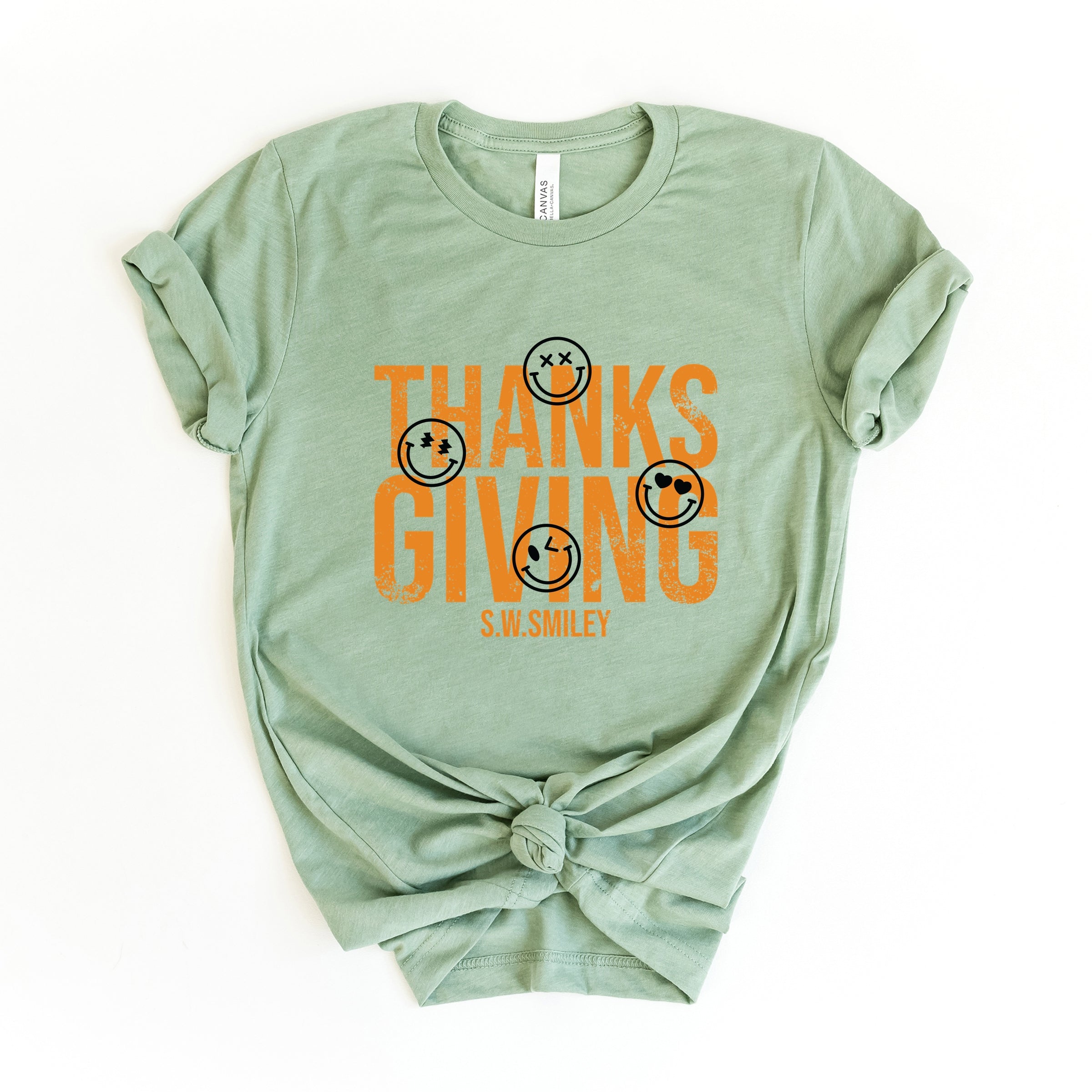 S.W.Smiley Thanksgiving Distressed - Women's Short Sleeve Graphic T-Shirt