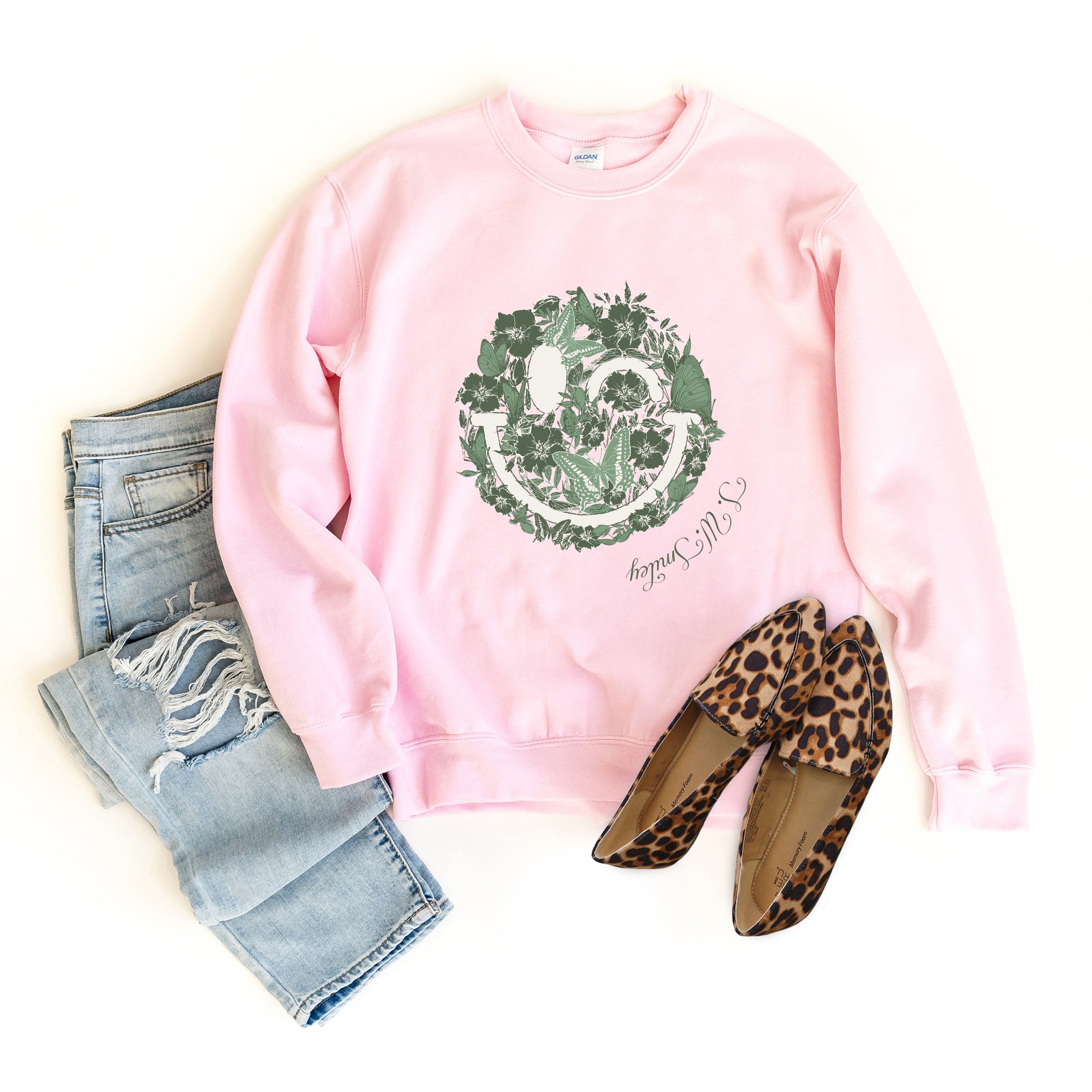 S.W.Smiley Green Floral Butterflies - Women's Graphic Sweatshirt
